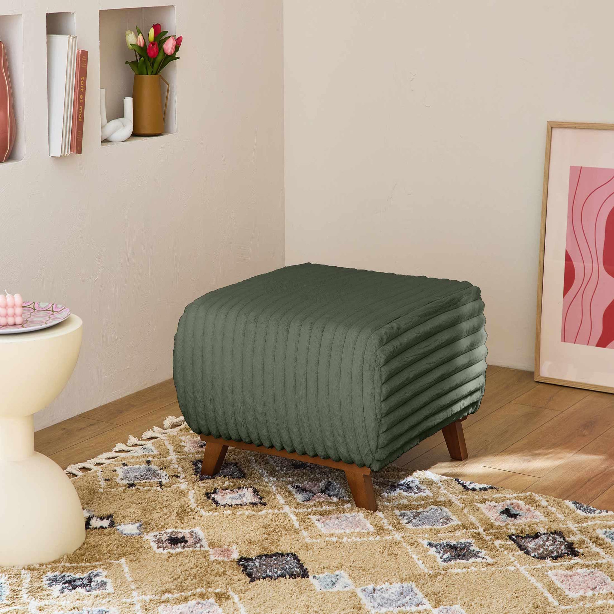 Voir la diapositive 5 : BEST MOBILIER Cristal - pouf modulable - 65 cm - en fausse fourrure côtelée