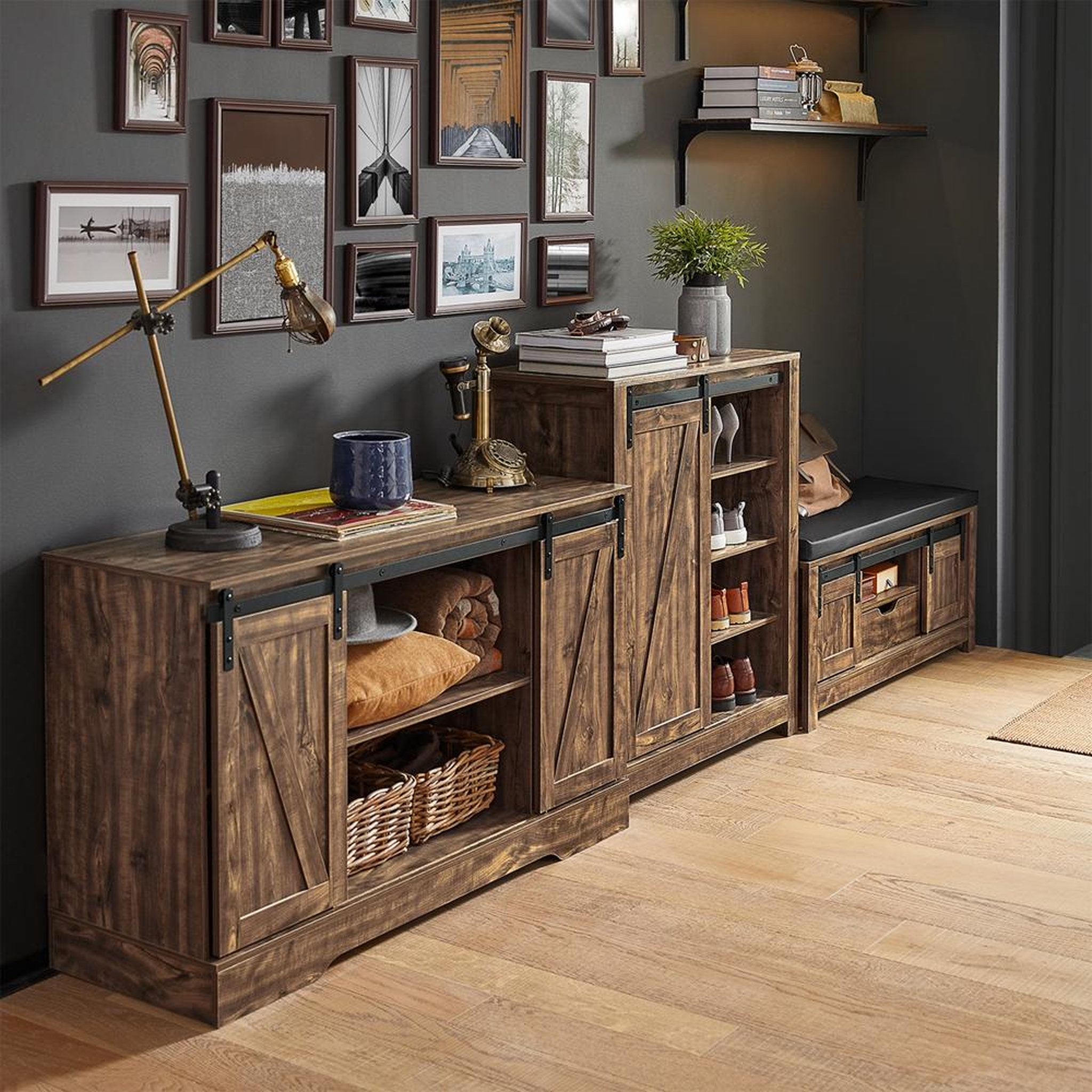 Voir la diapositive 2 : SOBUY SoBuy - Meuble À Chaussures 2 portes - Rustique - FSB60