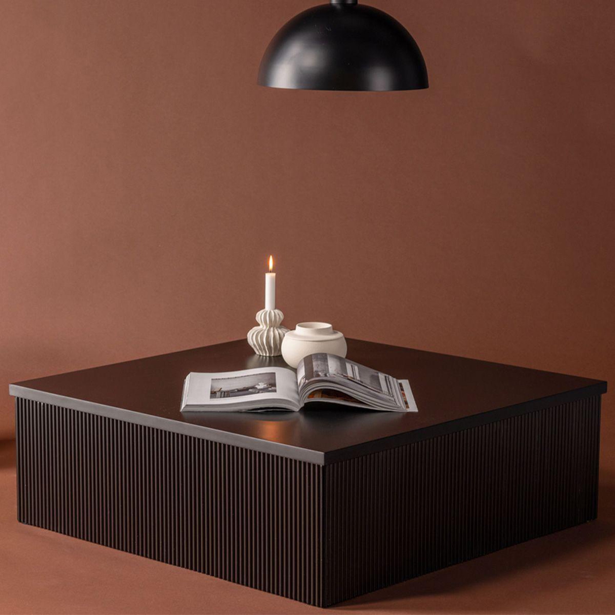 Voir la diapositive 4 : Paris Prix Table basse nervurée  lenox  90cm noir