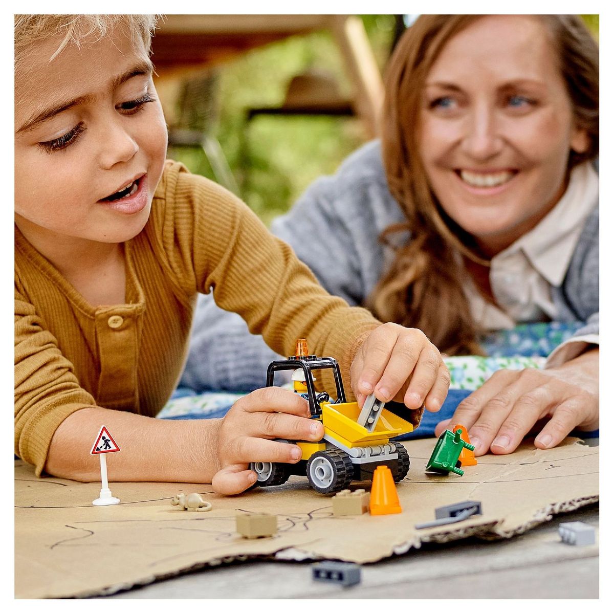 LEGO City 60284 - Les Super Véhicules Le Camion de Chantier