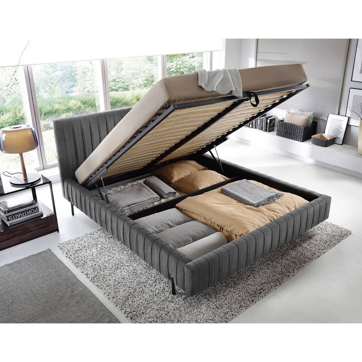 LISA DESIGN Flavio - lit coffre - 140x200 cm - sommier inclus - en velours