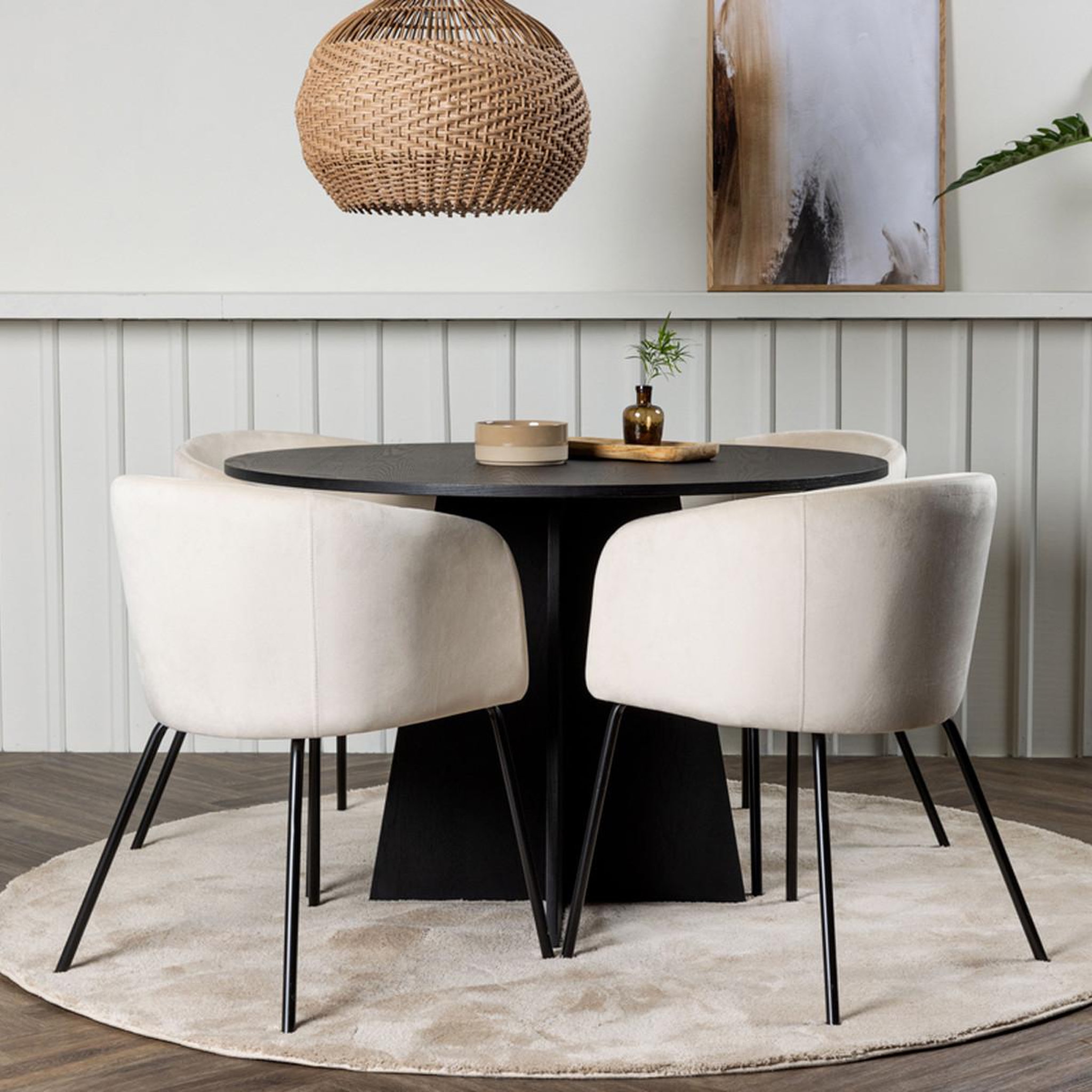 Voir la diapositive 3 : Paris Prix Ensemble table à manger & 4 chaises  bootcut & berit  110cm noir & beige clair