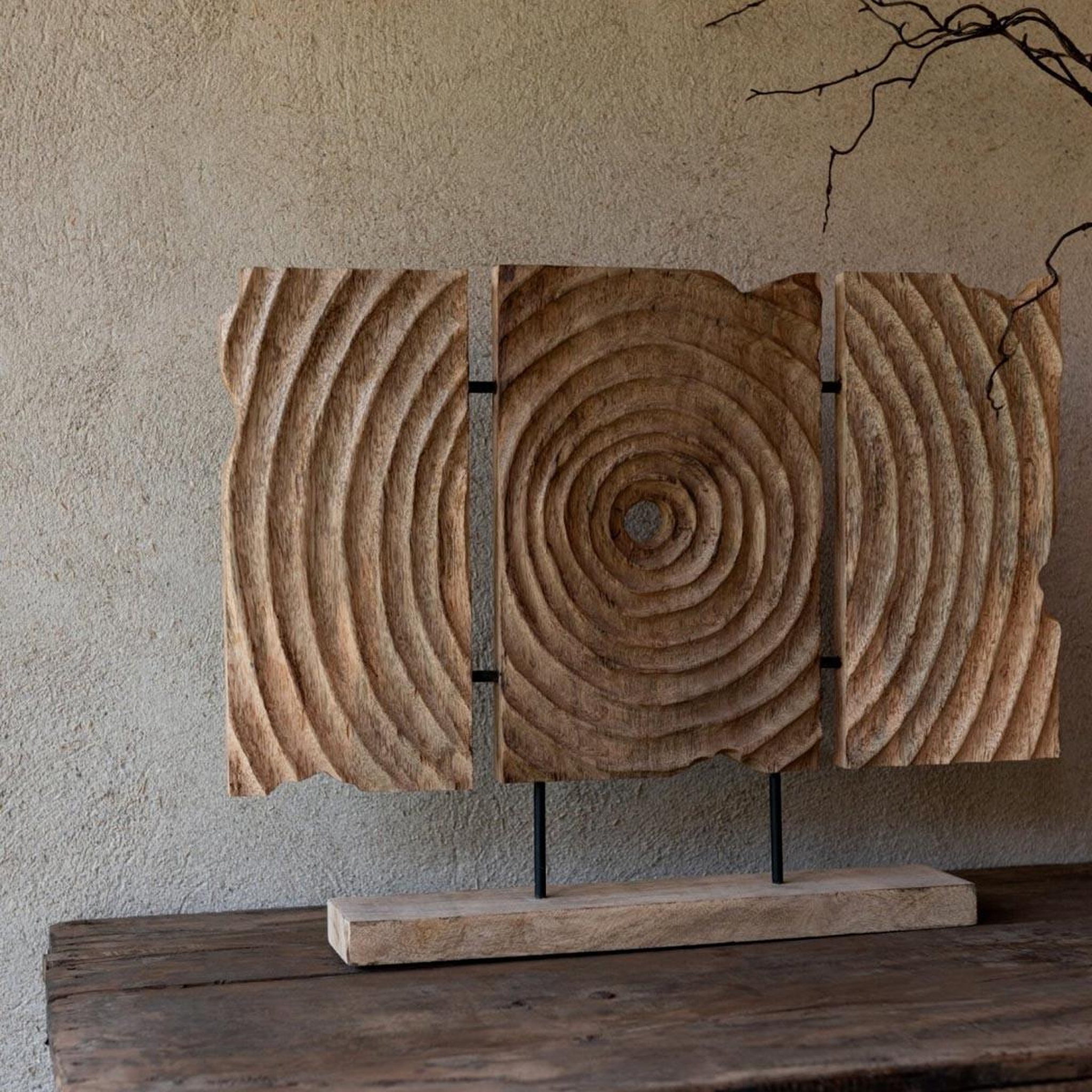 Voir la diapositive 2 : J-LINE Triptyque sculpté en bois  manguier  65cm naturel