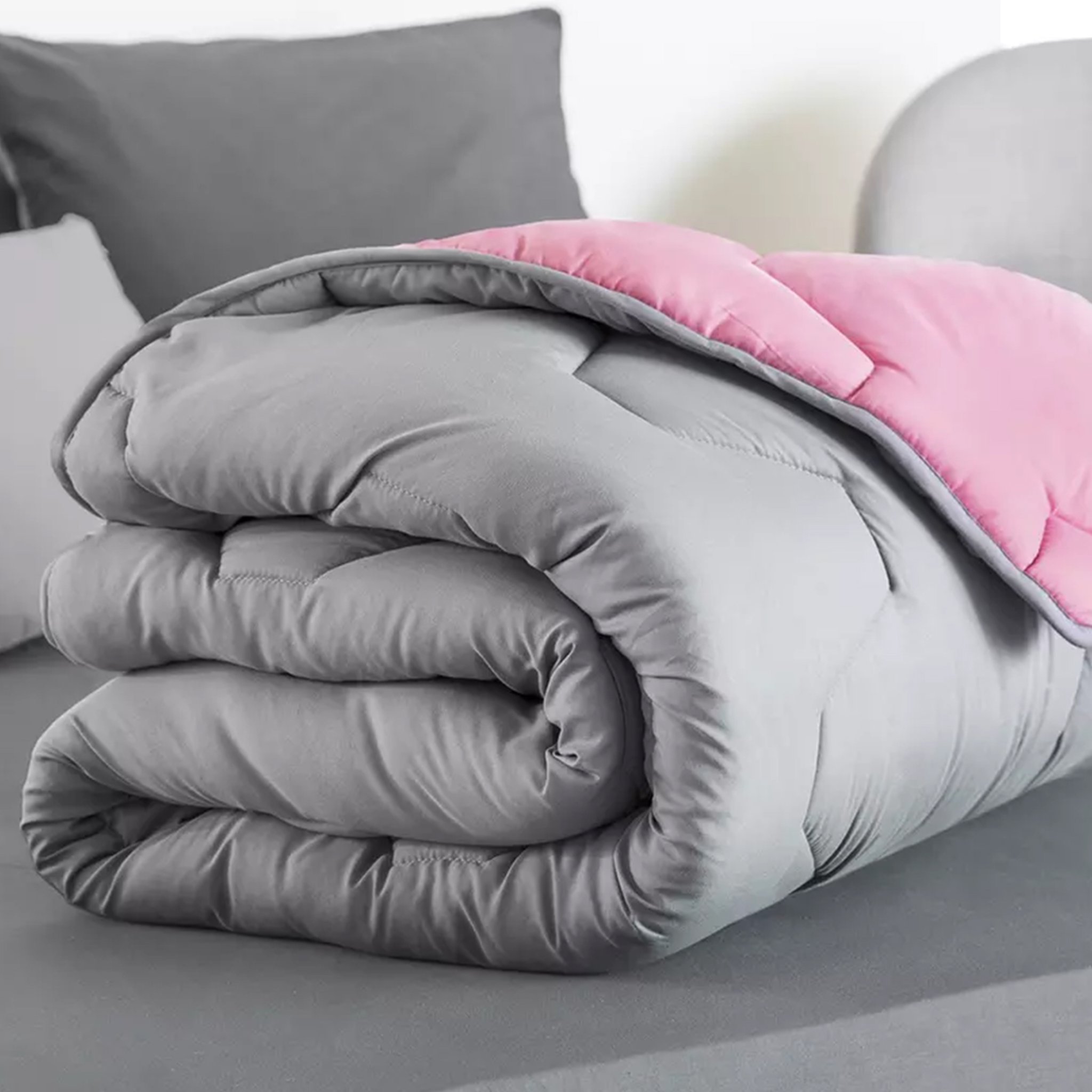 Voir la diapositive 4 : ID MARKET Couette 220x240 cm abby bicolore rose et gris 300 gr