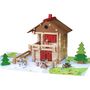 Voir la diapositive 2 : JeuJura Le Grand Chalet d'Alpage 215 pièces