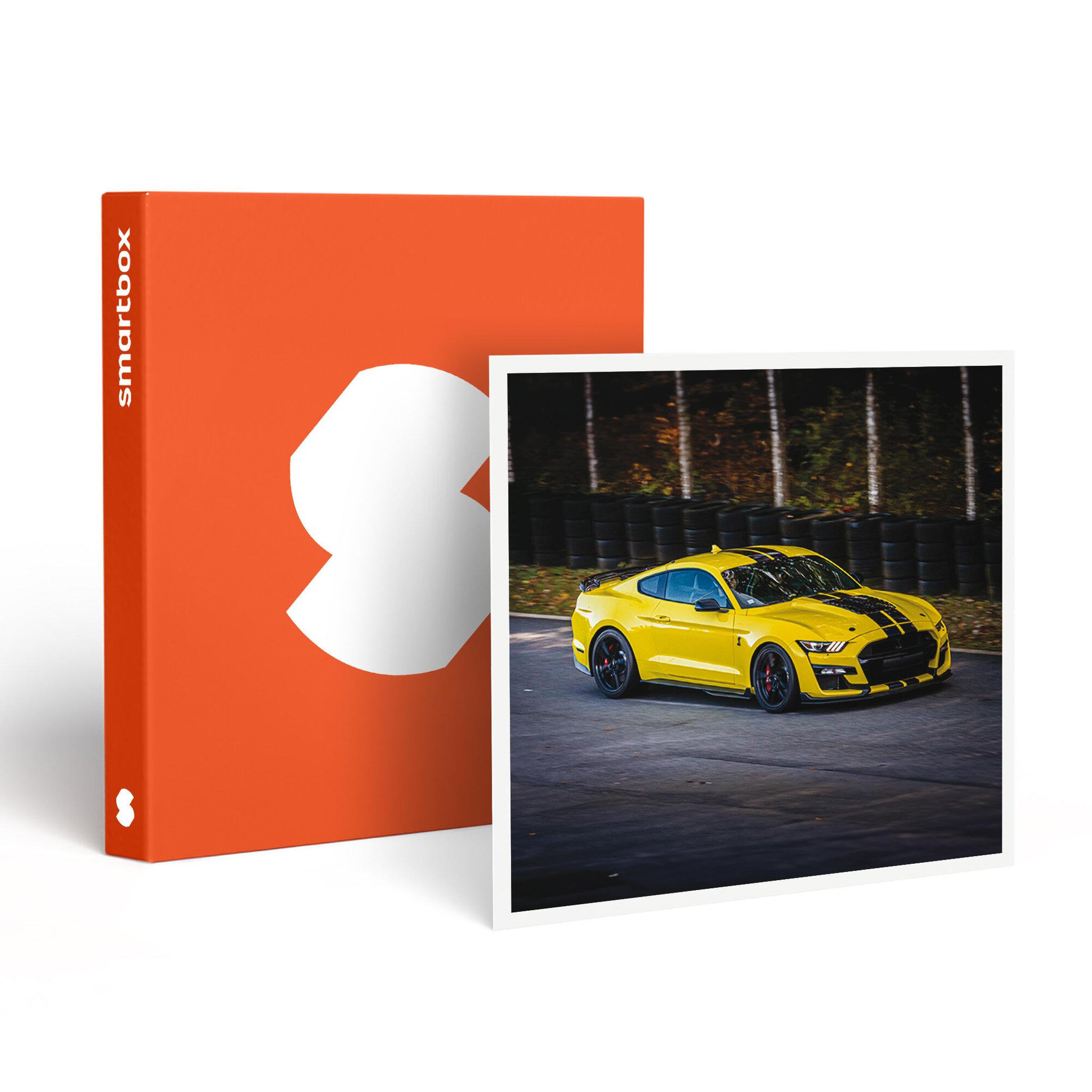 Smartbox Stage de pilotage : 5 tours sur le circuit de saint-laurent-de-mure en ford mustang shelby gt500 - coffret cadeau sport & aventure