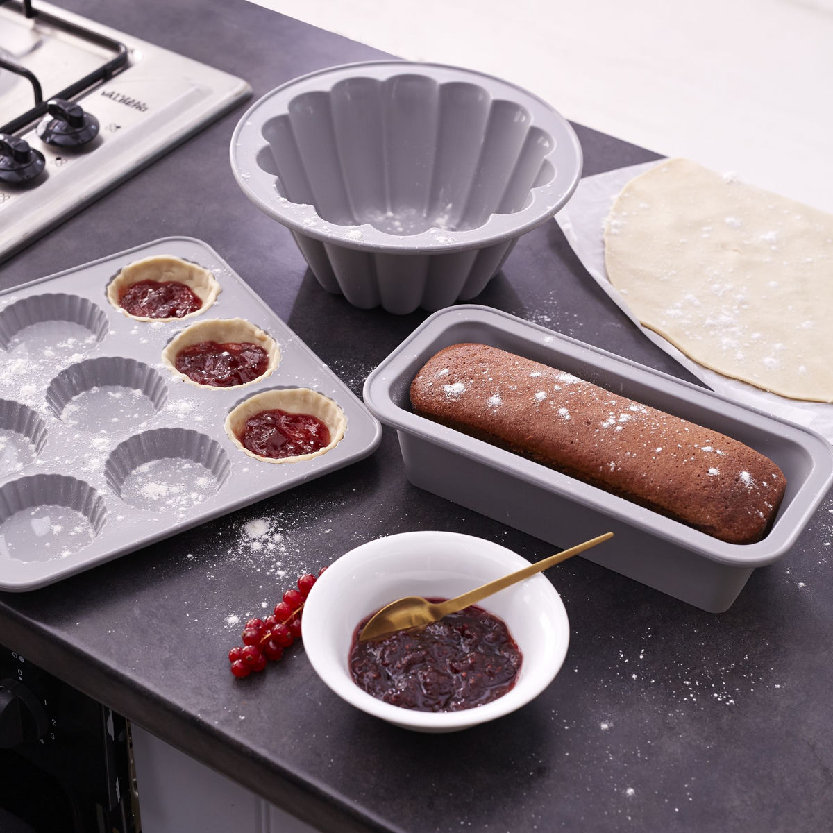 ACTUEL Plaque de 18 financiers silicone renforcé gris 