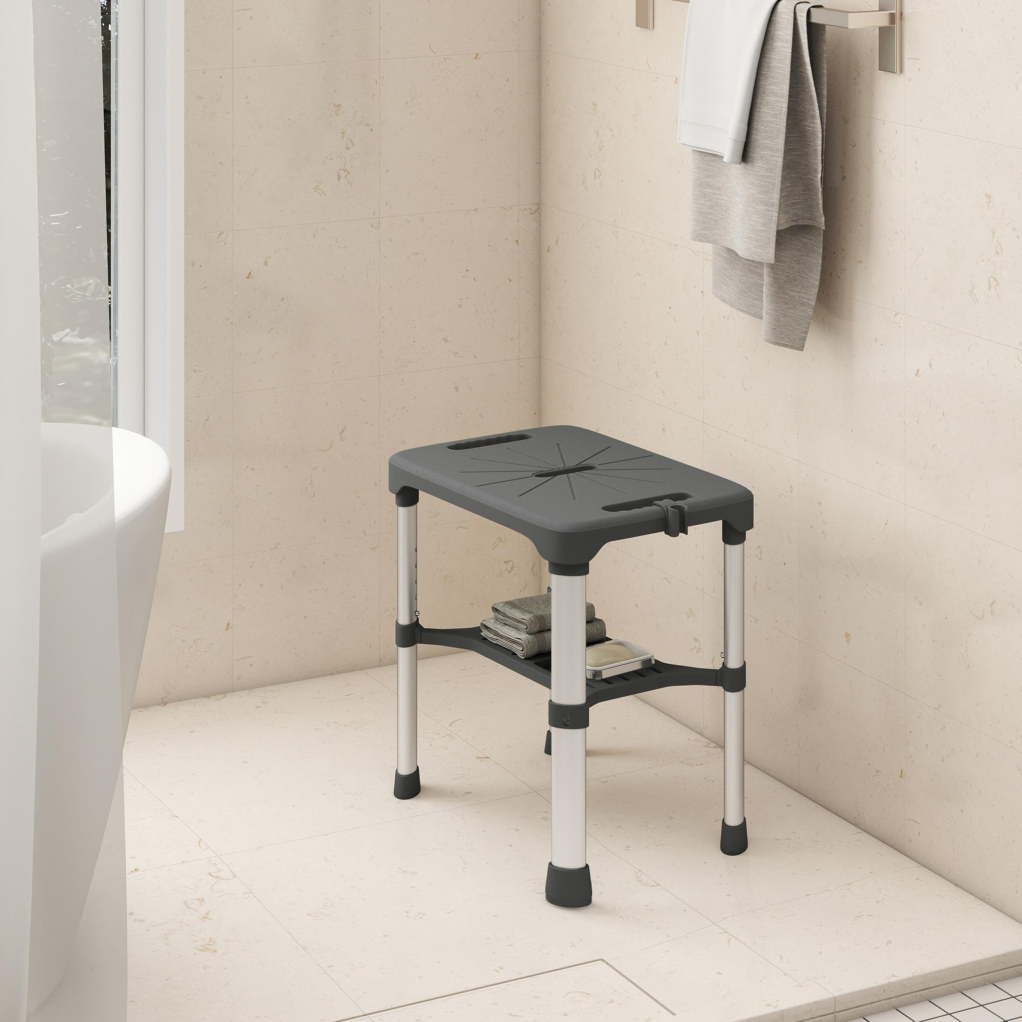 Voir la diapositive 4 : HOMCOM Tabouret de douche réglable avec poignée ventouses étagère support pommeau intégrés