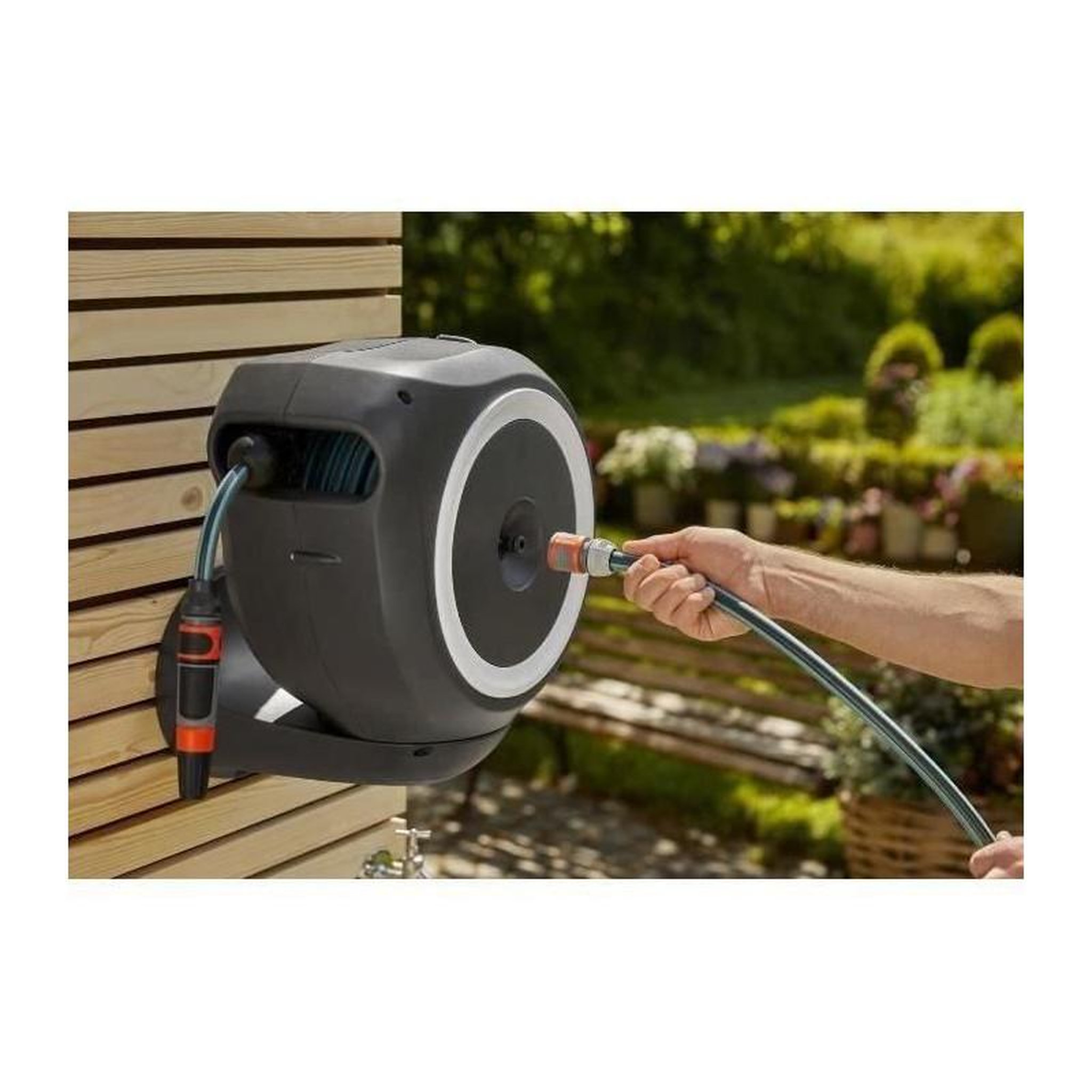 Voir la diapositive 3 : Gardena Dévidoir automatique mural RollUp S 15 m