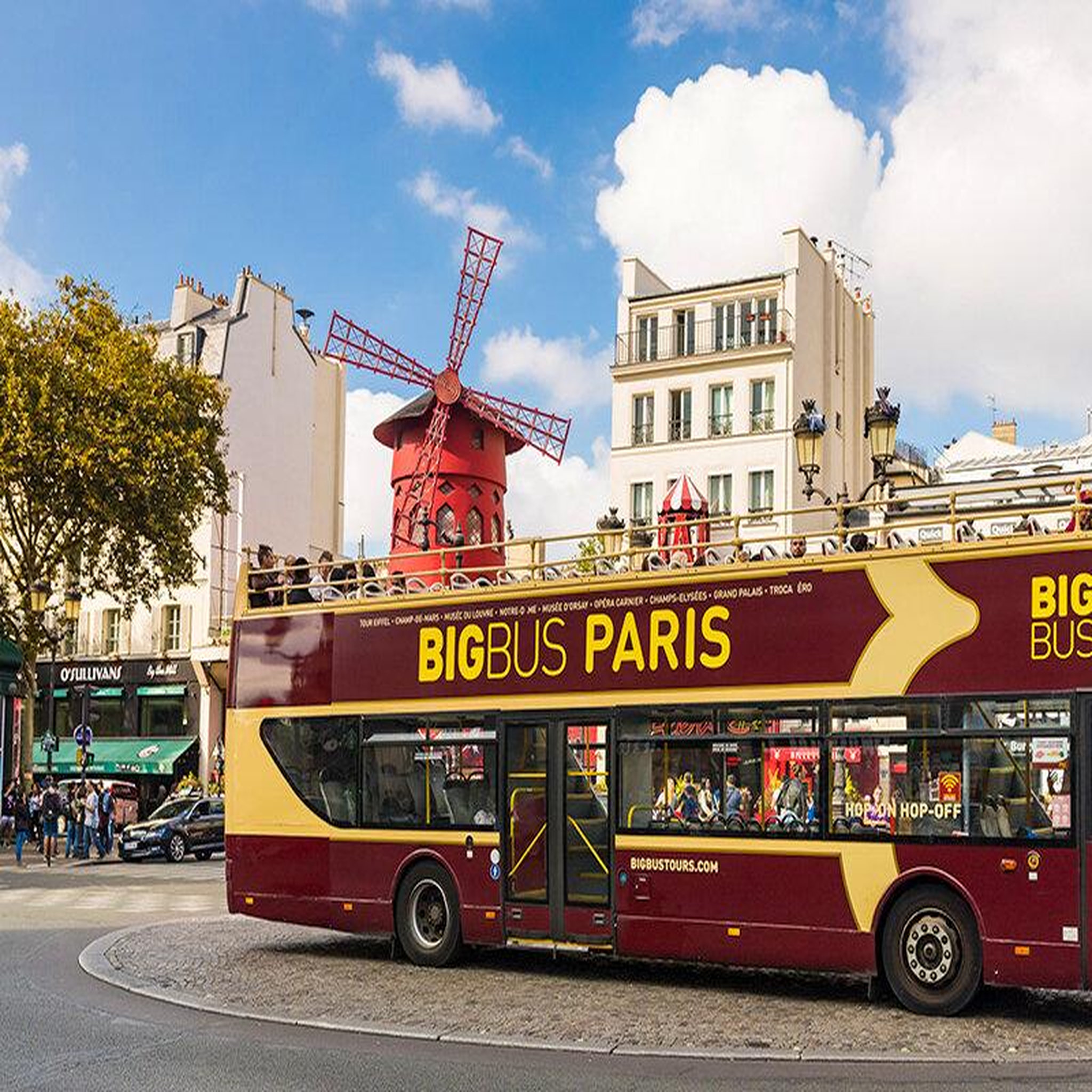Voir la diapositive 4 : Smartbox Visite de paris pour 2 à bord d'un bus hop on, hop off à impériale - coffret cadeau sport & aventure