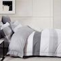 Voir la diapositive 2 : Home collection Parure housse de couette 100 % coton 57 fils Calvin