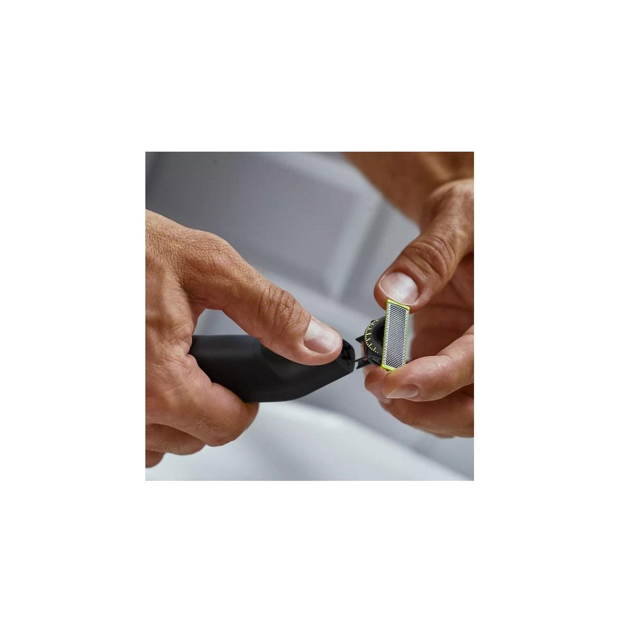 Voir la diapositive 4 : Philips Tondeuse multi-usages rechargeable - qp6541-15