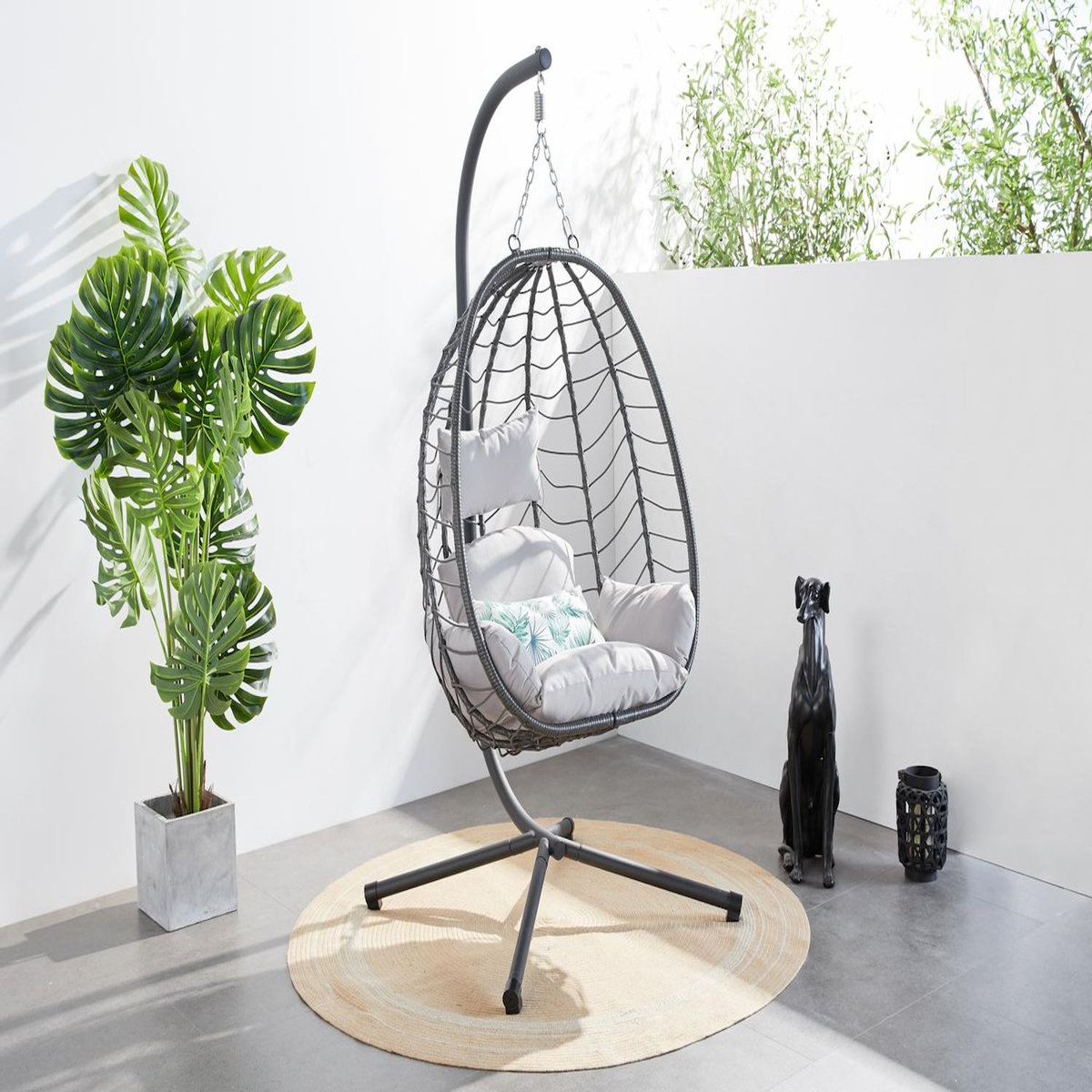 CONCEPT USINE Fauteuil suspendu en résine effet rotin gris LIMA