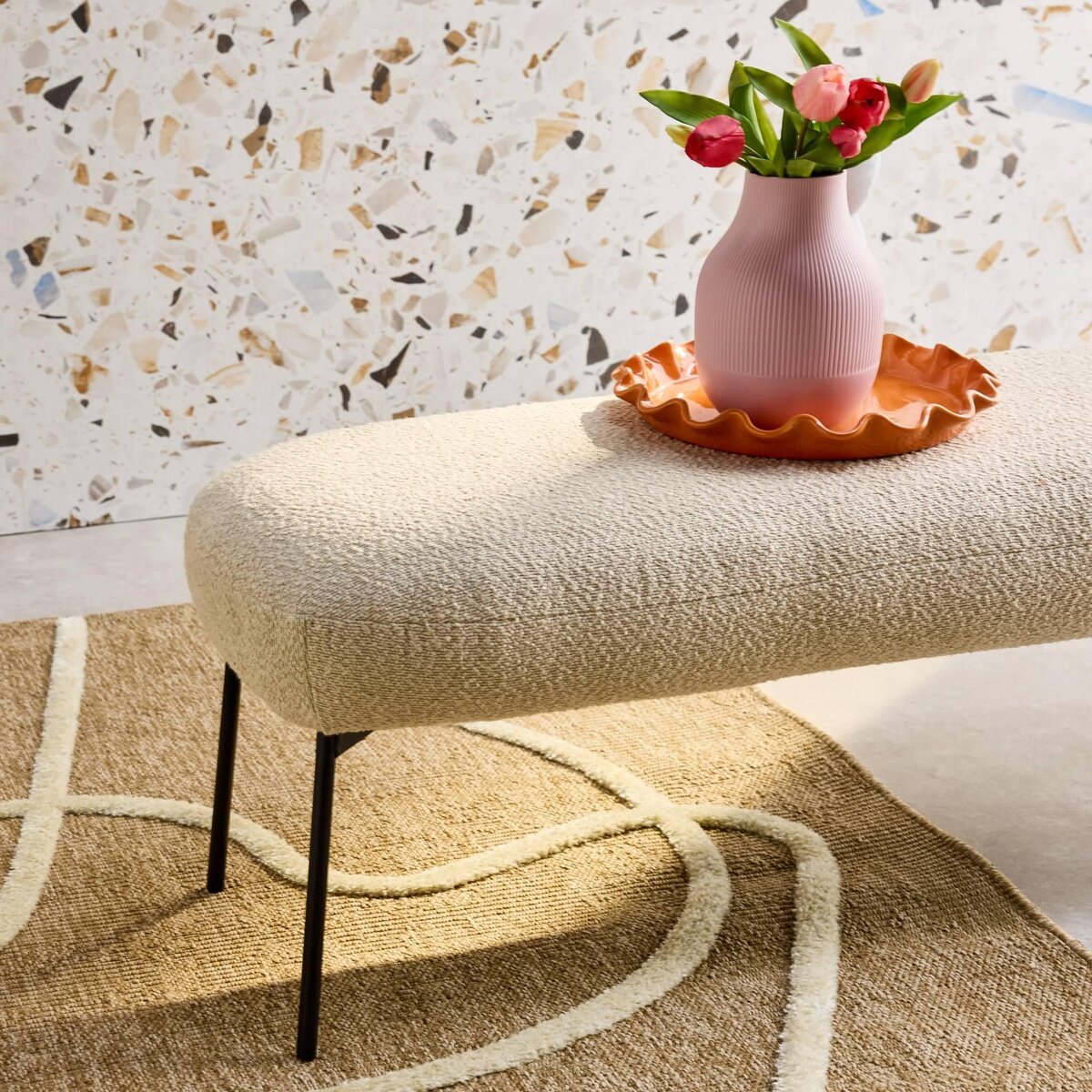 SWEEEK Banc, bout de lit avec revêtement bouclette, pieds en métal noir, L 120 x P 41 x H 42,5 cm