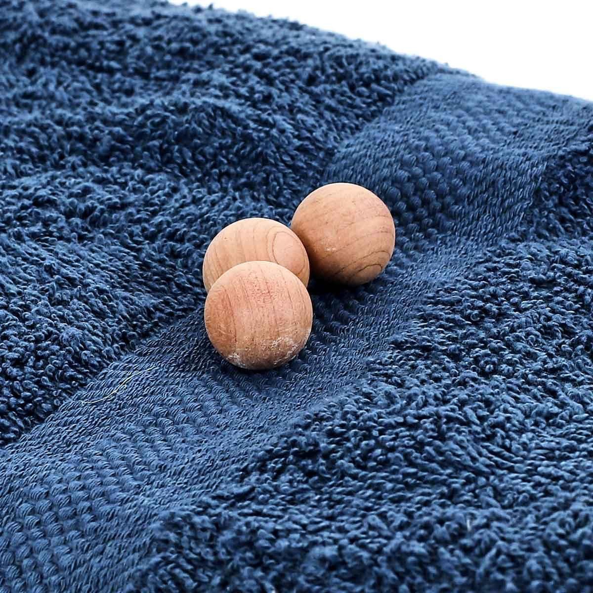 Voir la diapositive 2 : Je cherche une idee Lot de 24 billes  bois de cèdre  2cm naturel