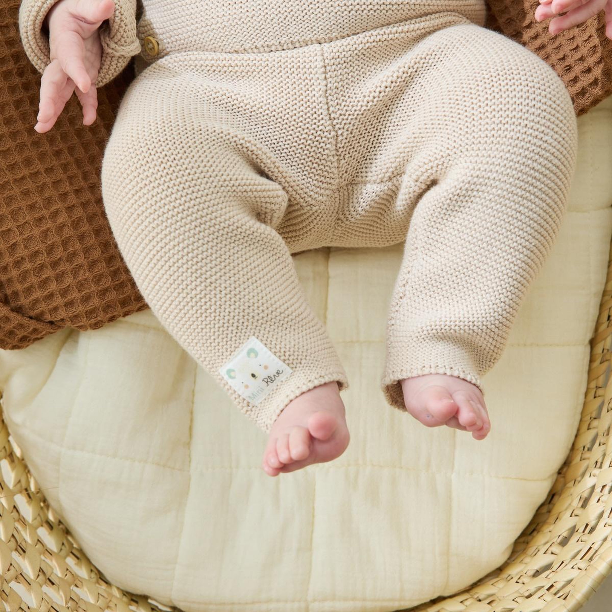 Voir la diapositive 5 : Petit BÃ©guin Ensemble bébé gilet et pantalon en tricot mini rêve