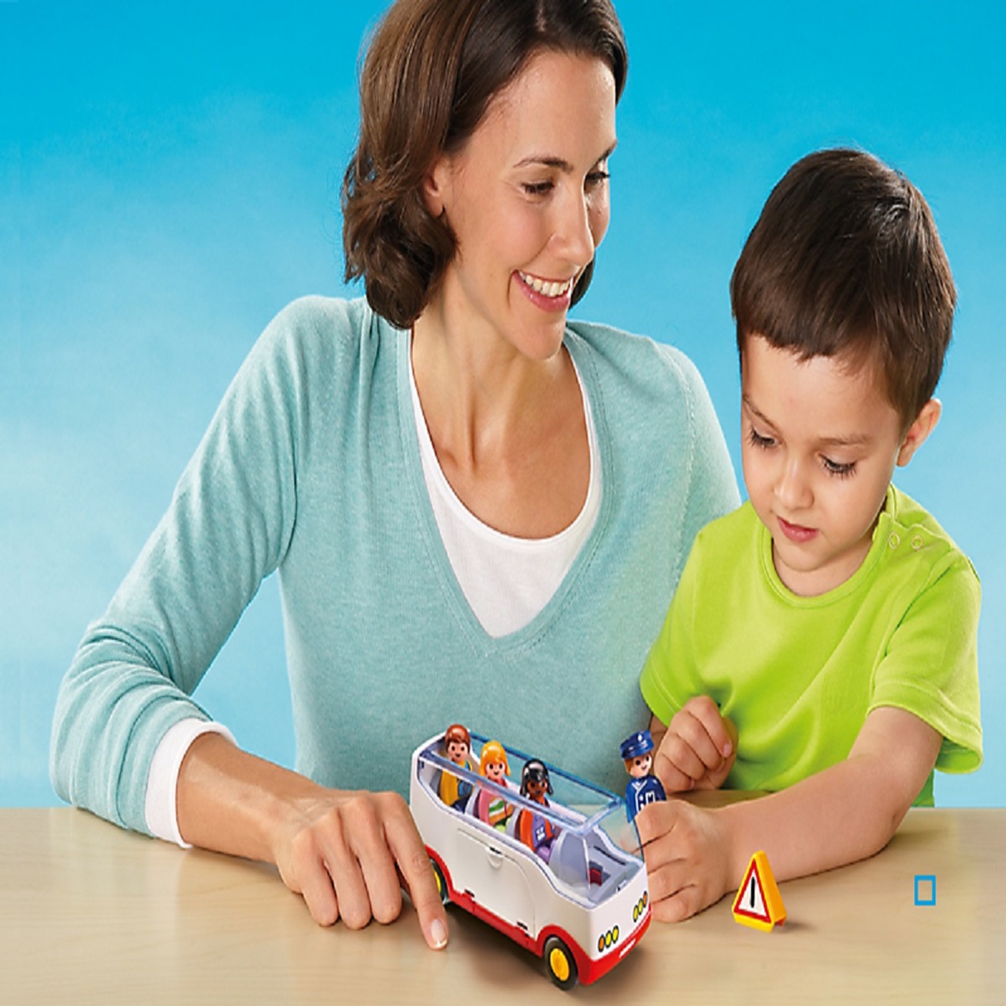 Voir la diapositive 5 : PLAYMOBIL 6773 - 1.2.3 - Autocar de voyage