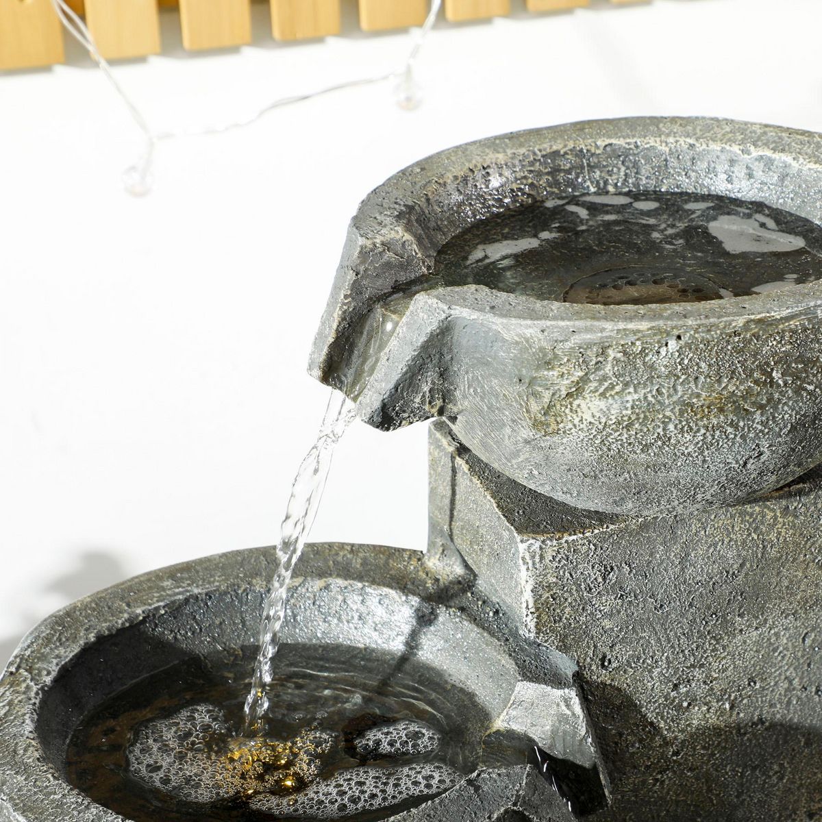 OUTSUNNY Fontaine de jardin à énergie solaire - fontaine cascade 5 niv. LED pompe incluse - résine gris marron