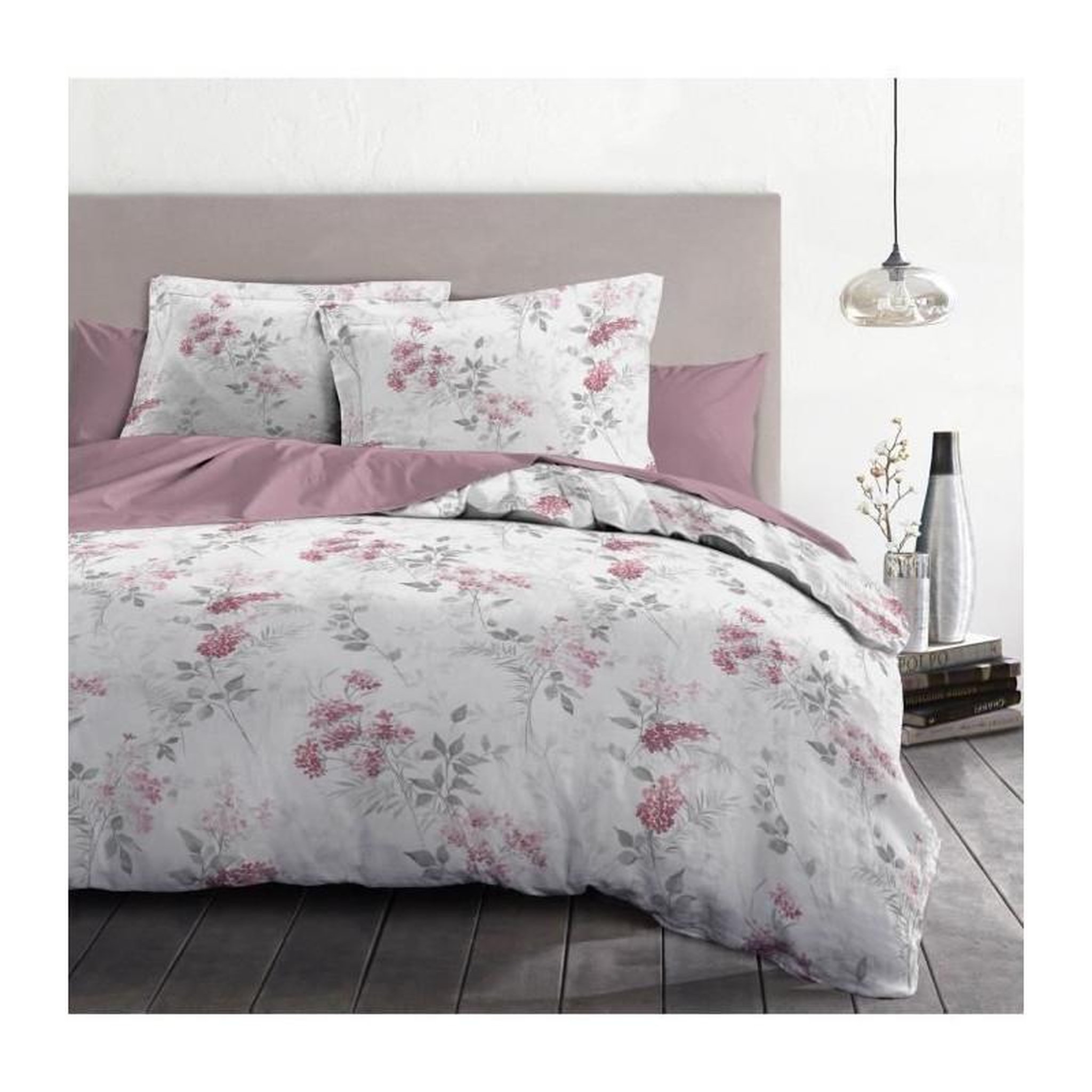 Voir la diapositive 2 : HOME LINGE PASSION Parure de couette 220x240 cm HOME LINGE PASSION POMPADOUR : Housse de couette + 2 taies d'oreiller - 100% Coton 57 Fils - Blanc/