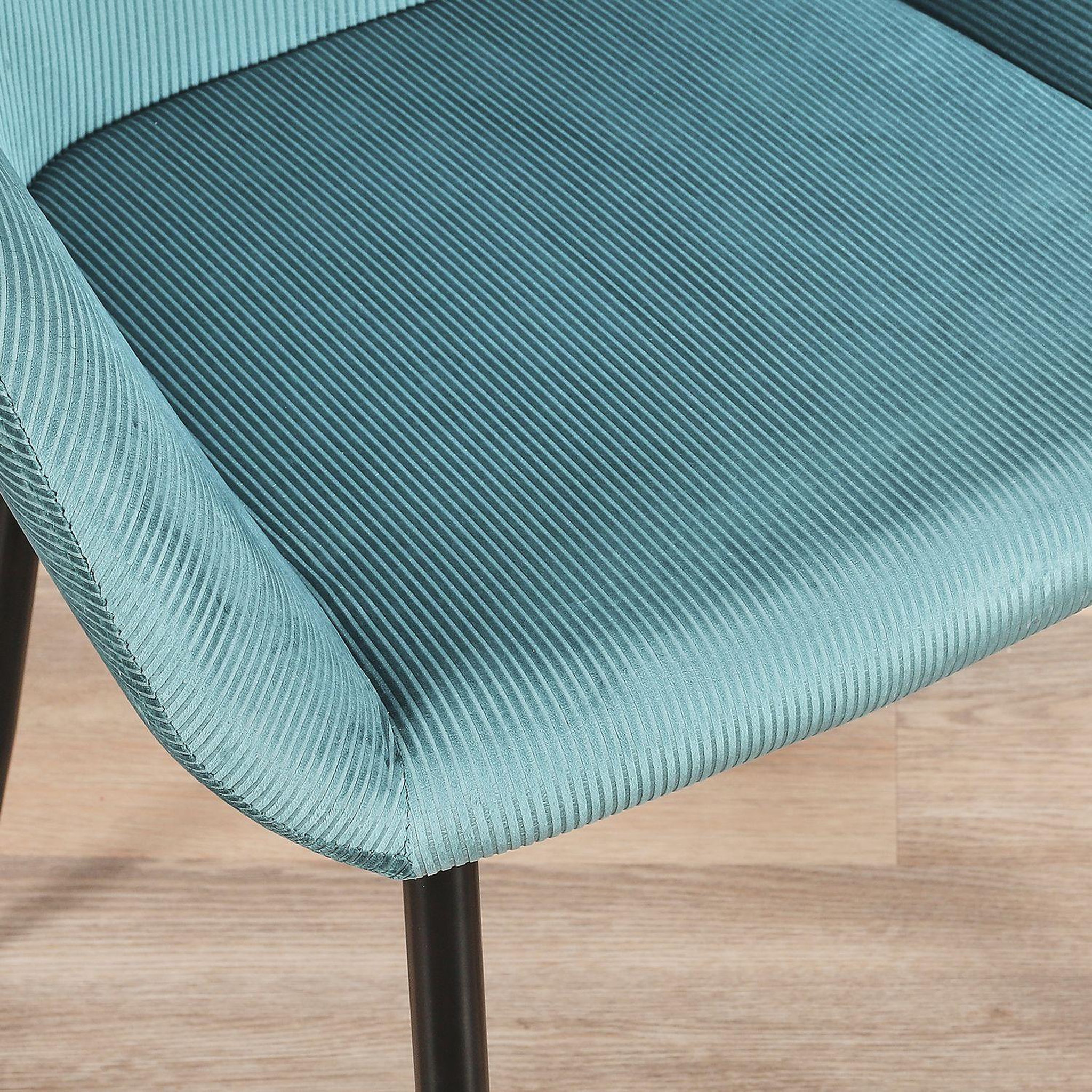 Voir la diapositive 4 : TOILINUX 2 fauteuils de table design velours giulia