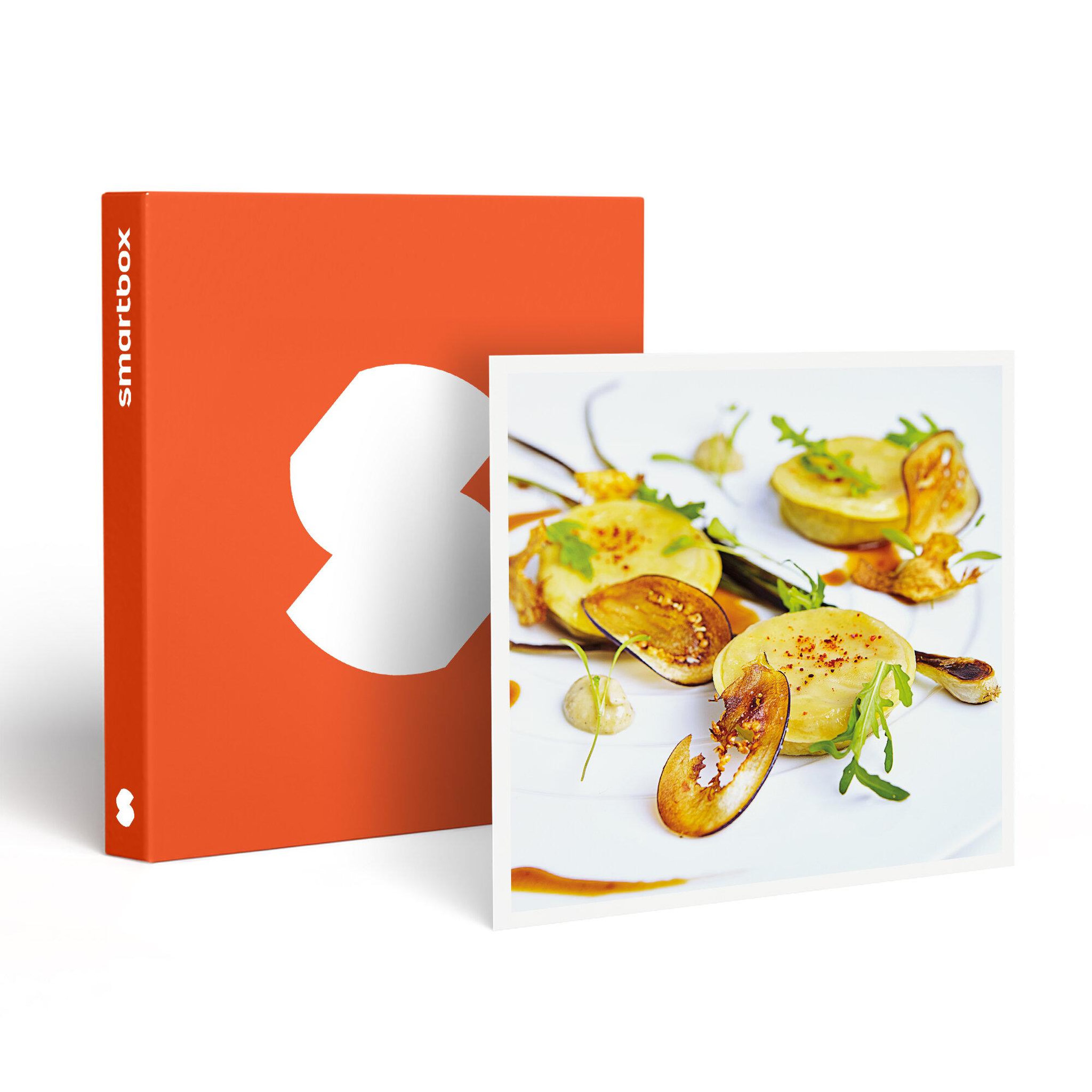 Voir la diapositive 1 : Smartbox Adresses primées : menu 8 plats au restaurant La Scène Thélème à Paris - Coffret Cadeau Gastronomie