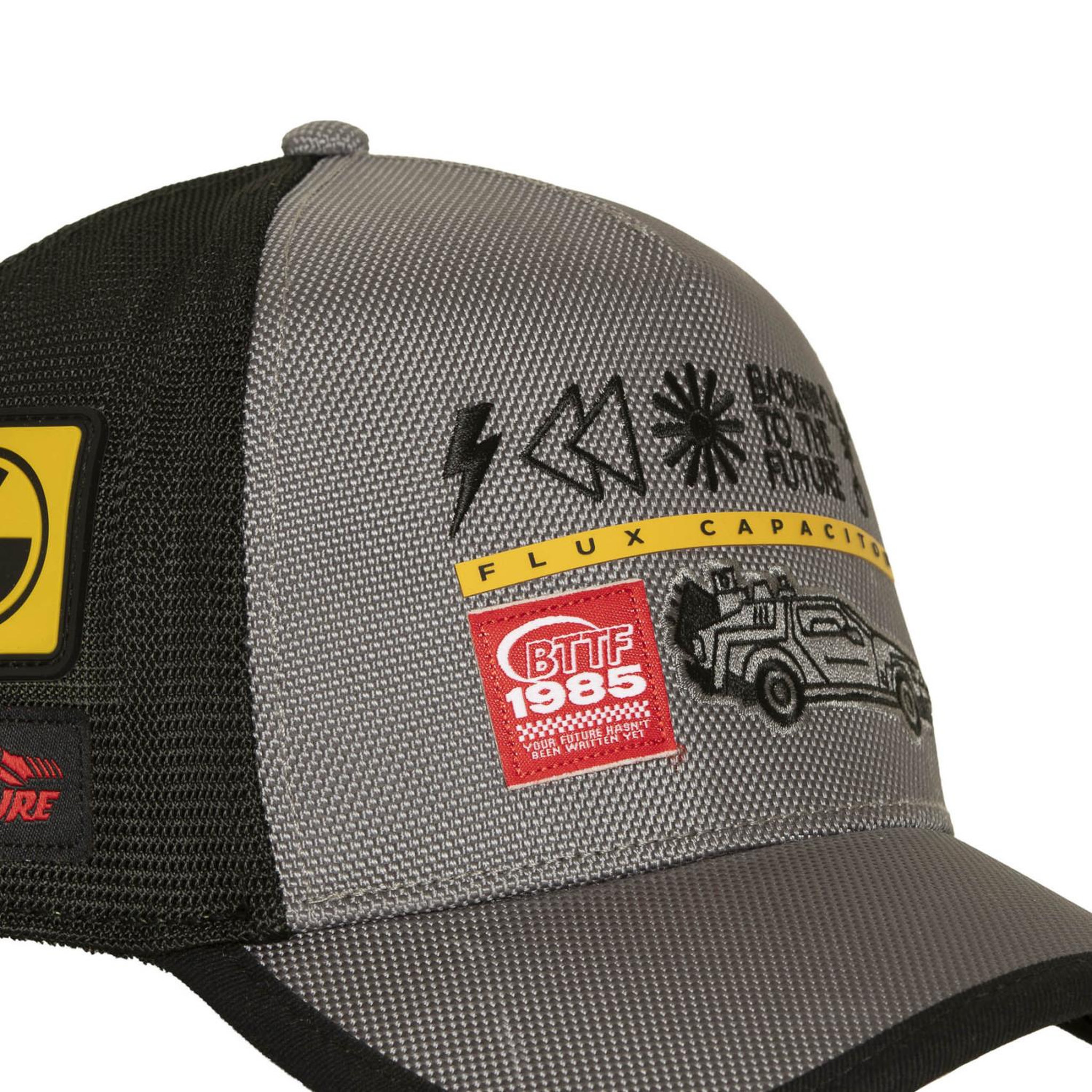 Voir la diapositive 3 : CAPSLAB Casquette trucker premium canva avec filet Back to the future