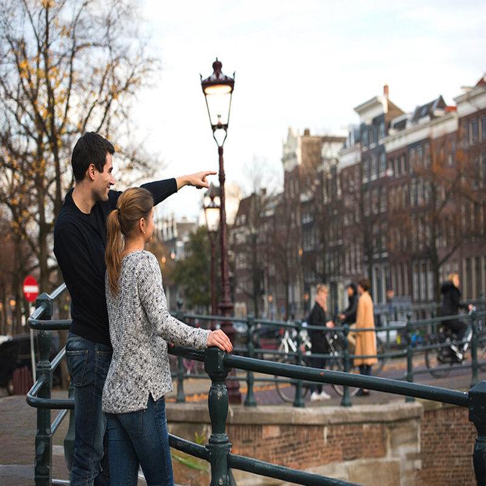 Voir la diapositive 5 : Smartbox Coffret cadeau saint-valentin : un séjour romantique à amsterdam - coffret cadeau séjour