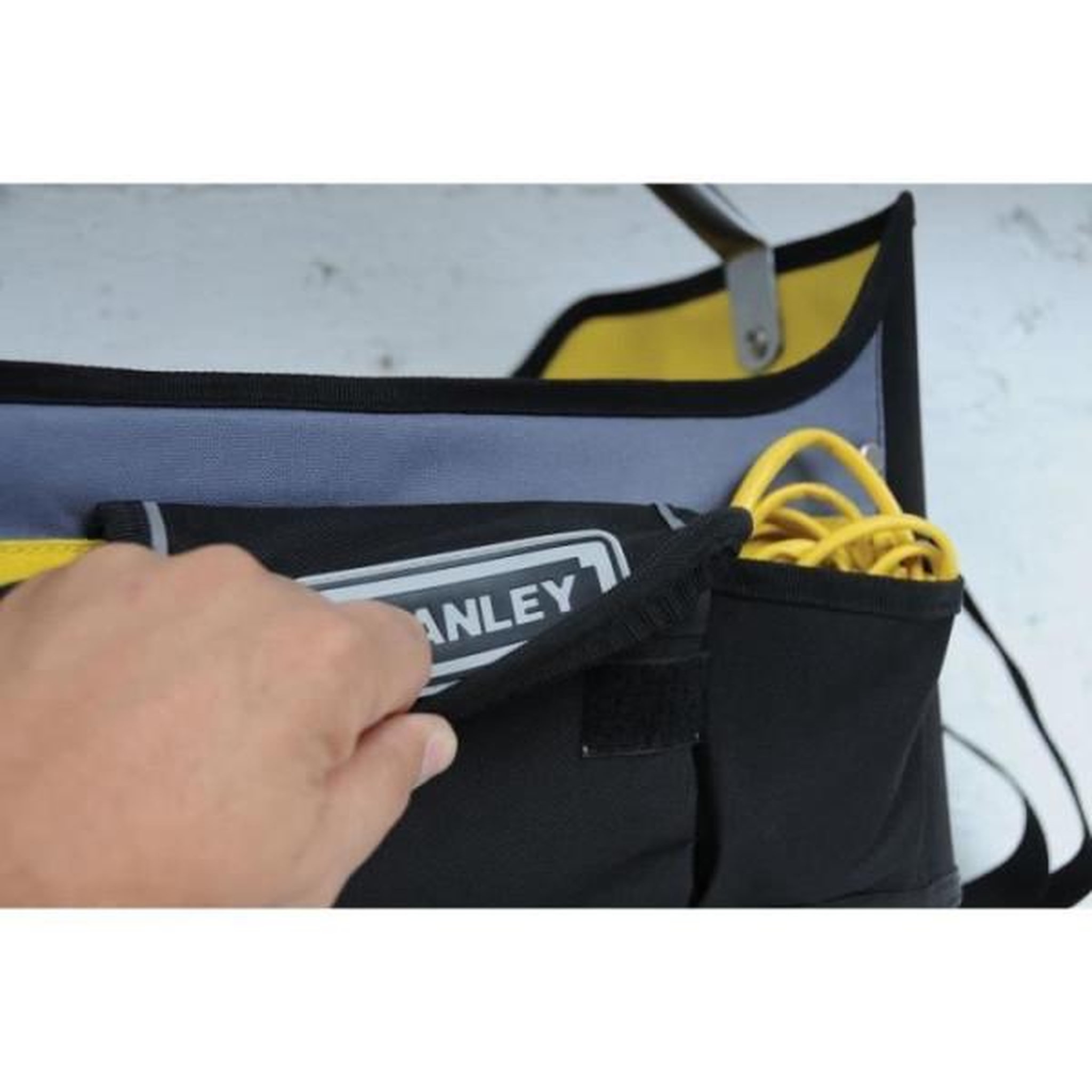 Voir la diapositive 3 : Stanley Panier porte-outils stanley - 1-96-182 - 40 cm