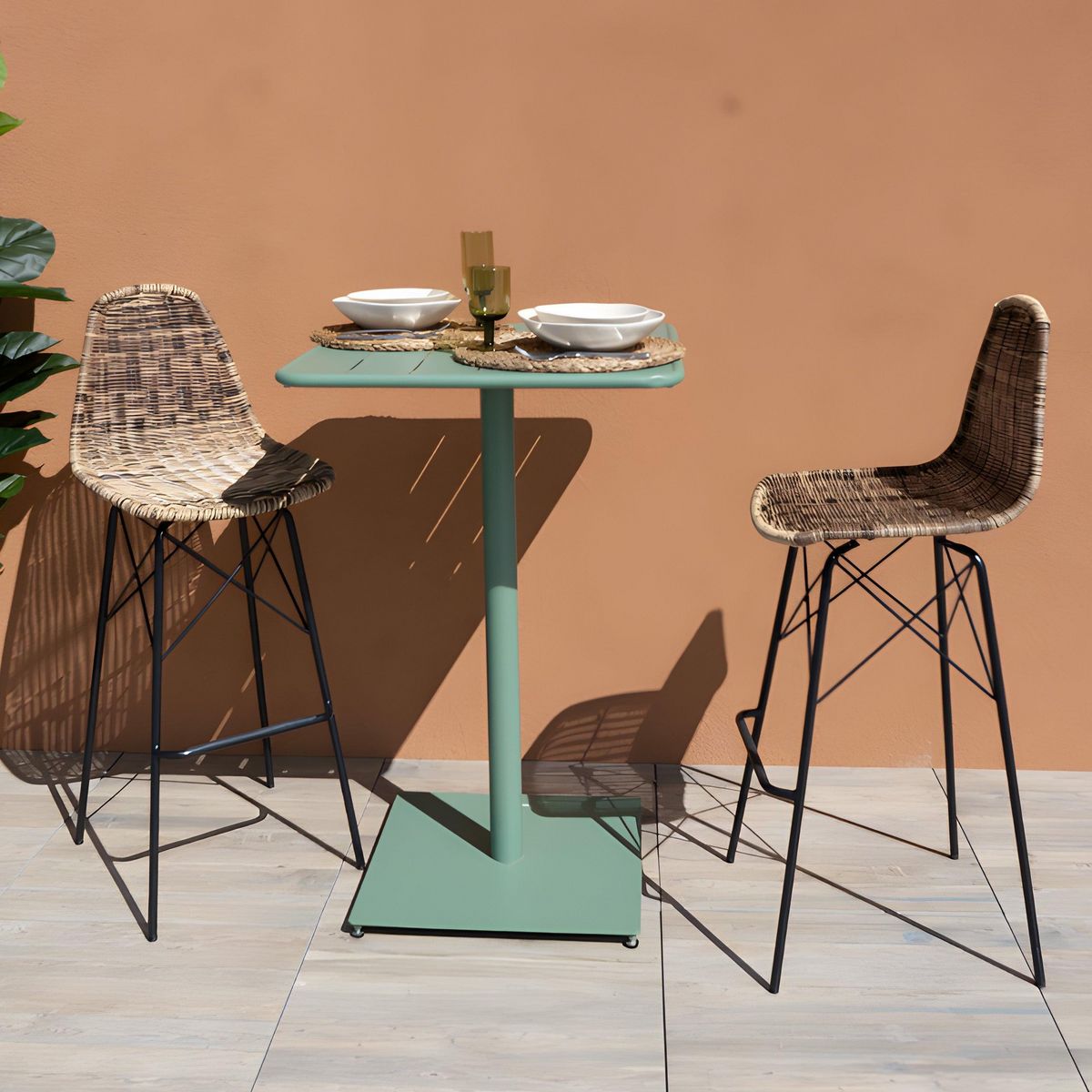 Rendez vous déco Lot de 2 chaises de bar 76 cm en résine tressée beige - Tiptur