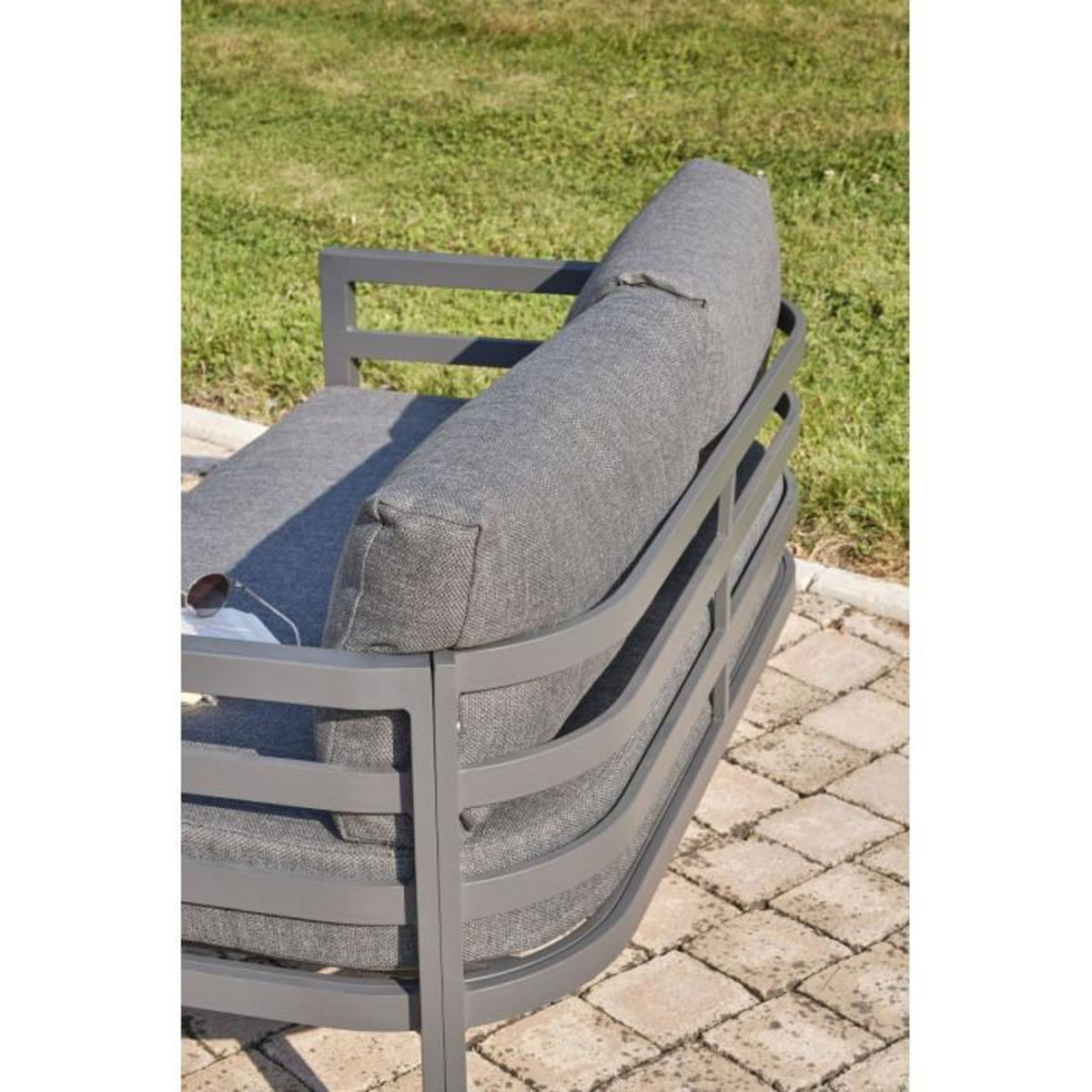 Paris Prix Salon de Jardin 4 Places  Lisbonne  132cm Gris Anthracite