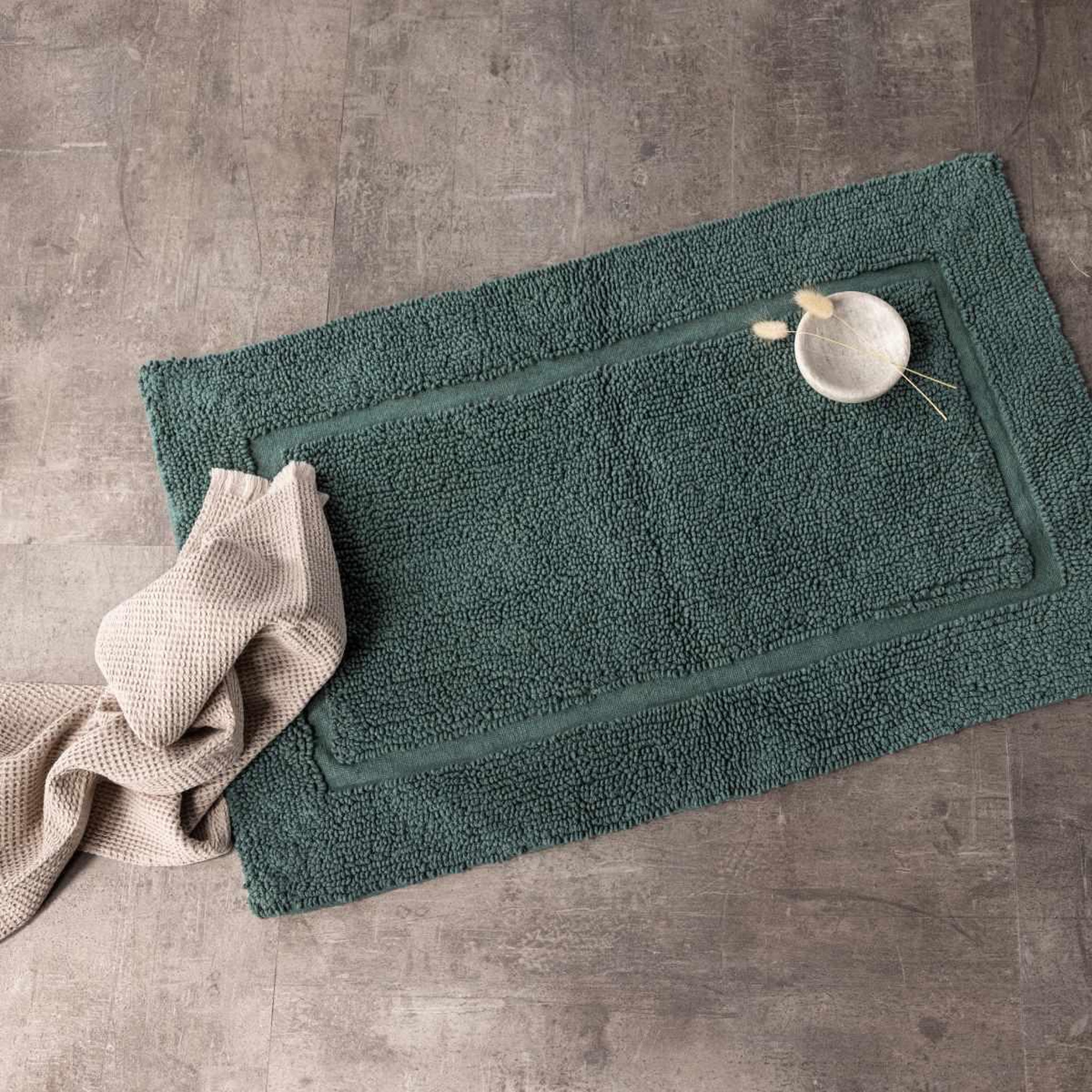 Voir la diapositive 3 : Paris Prix Tapis de salle de bain  william  60x90cm vert