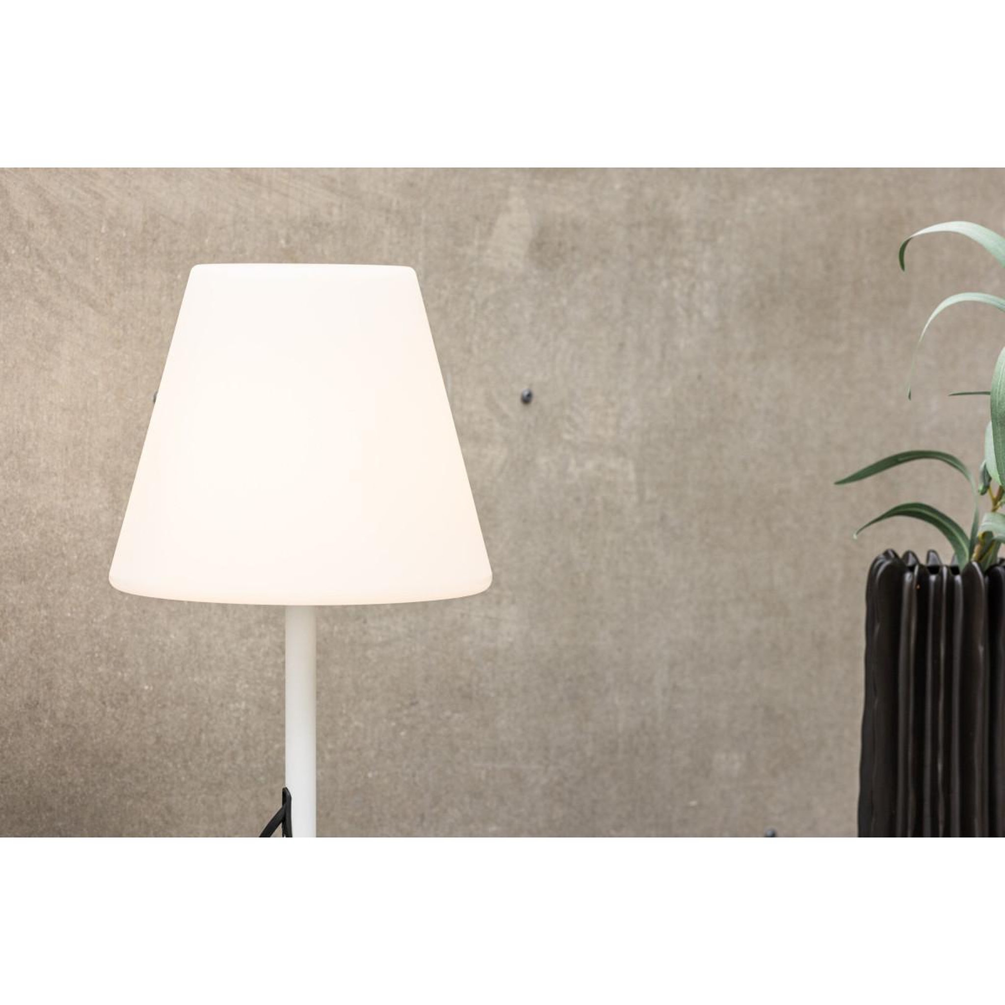Voir la diapositive 3 : Paris Prix Lampe à poser d'extérieur  moris  52cm blanc