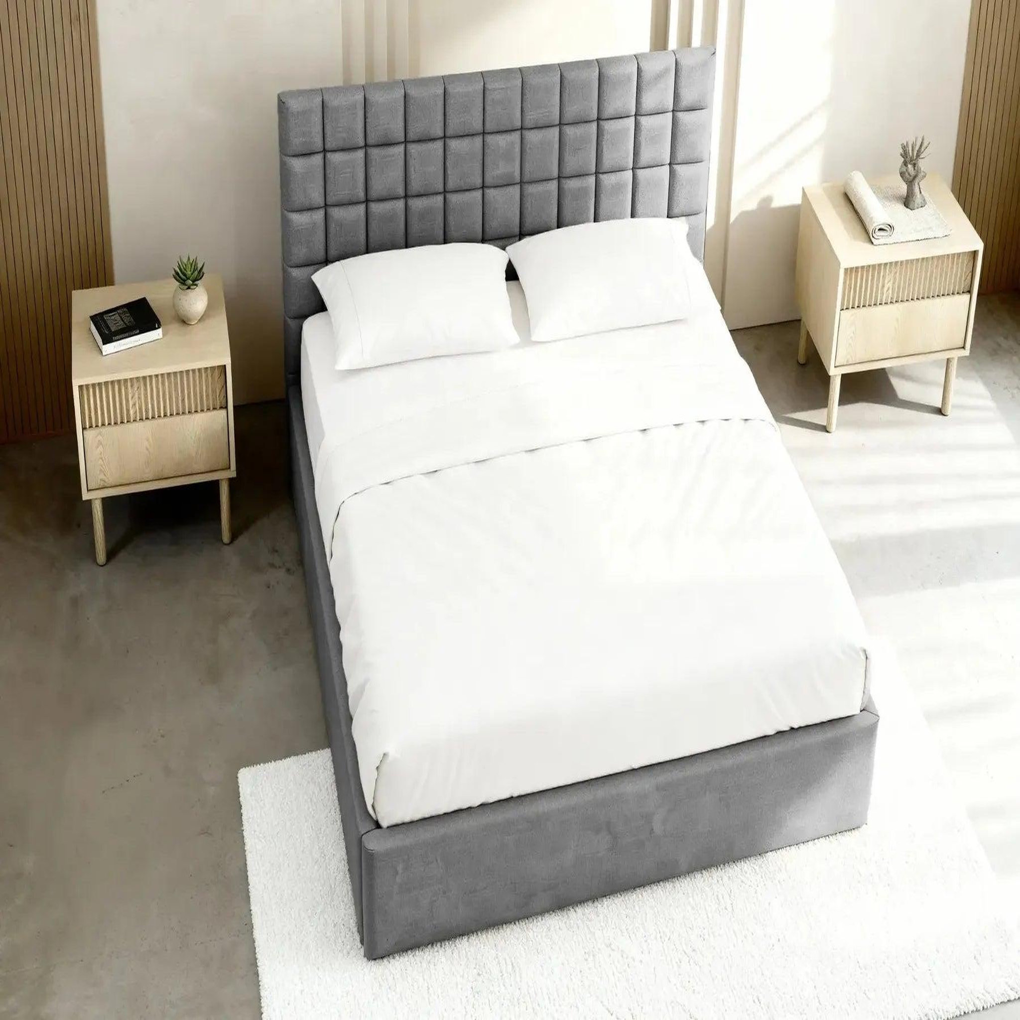 Voir la diapositive 5 : CASANOVA PARIS Thelma - lit coffre tissu velours gris foncé