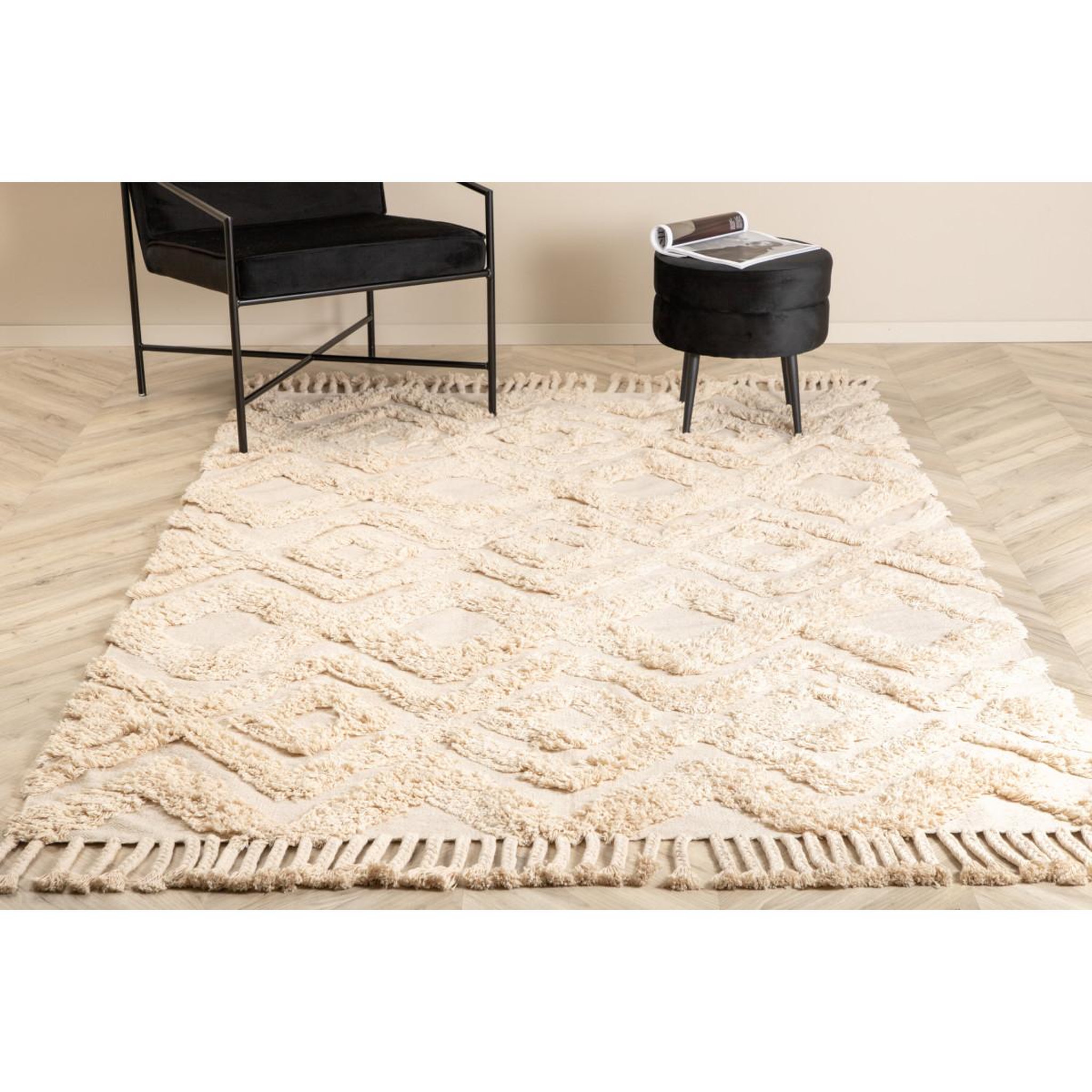 Voir la diapositive 4 : Paris Prix Tapis design  hilma  160x230cm beige