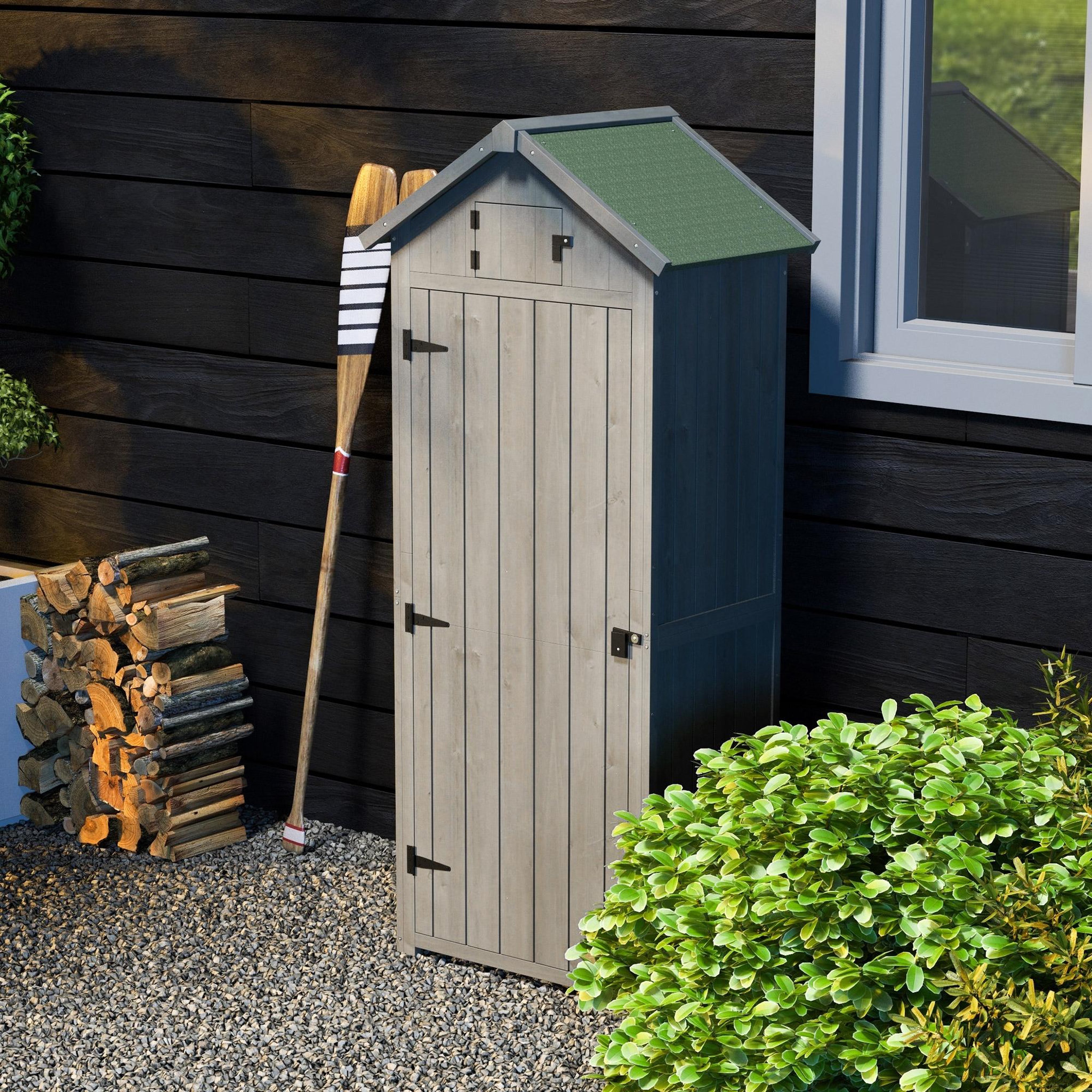 Voir la diapositive 2 : OUTSUNNY Armoire abri de jardin remise pour outils 3 étagères 2 portes loquets toit pente bitumé 77L x 54l x 179H cm sapin traité gris