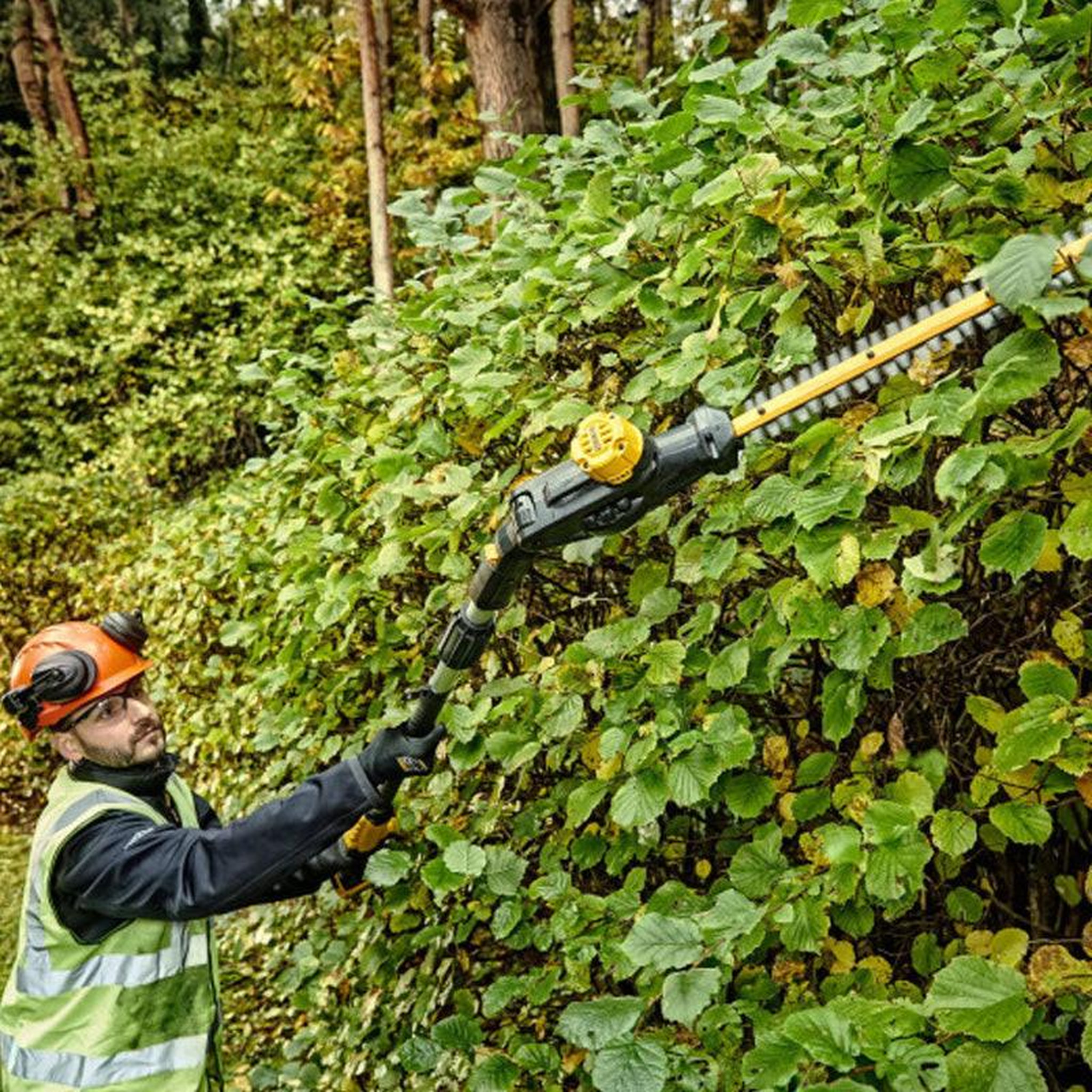Voir la diapositive 3 : Dewalt Taille-haies orientable XR 18V DEWALT DCMPH566N-XJ Brushless