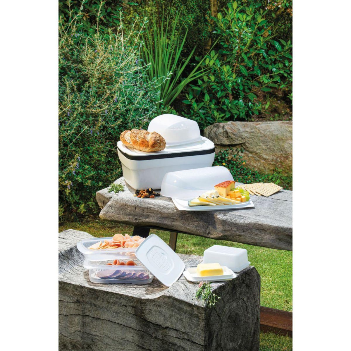 TUPPERWARE Beurrier Butter Dish