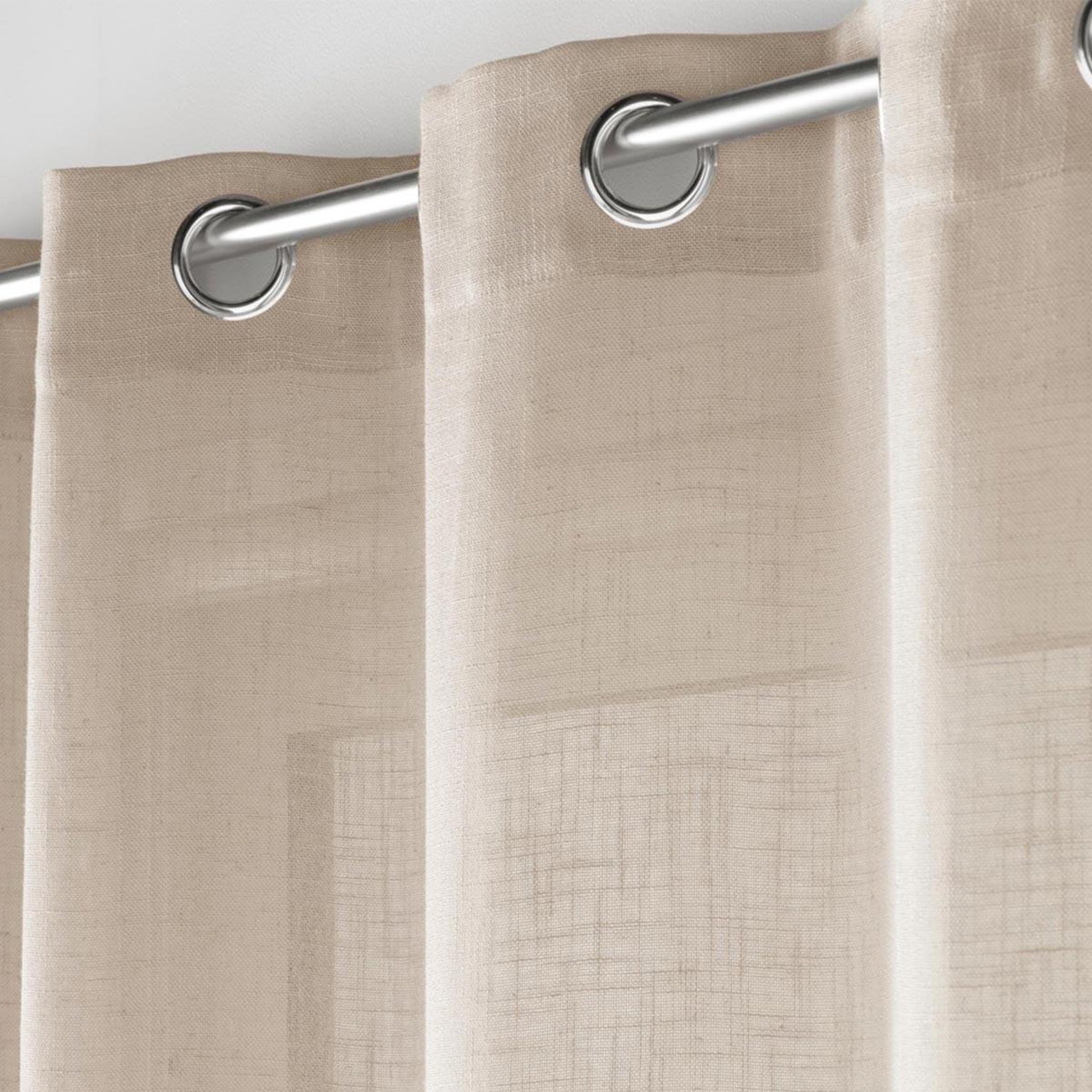 Voir la diapositive 2 : Douceur d'Intérieur Rideau voilage à œillets  cloris  140x240cm taupe