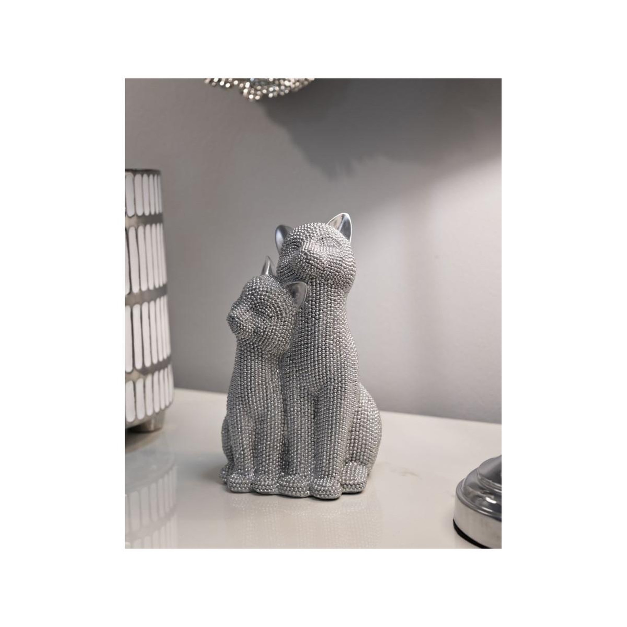 Voir la diapositive 5 : Paris Prix Statuette déco couple de chat  sparky  21cm argent