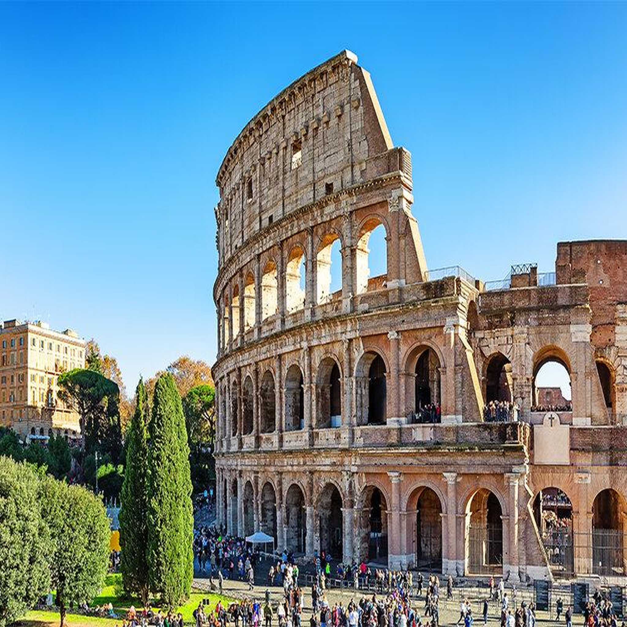 Voir la diapositive 3 : Smartbox 4 jours à rome avec entrée au colisée - coffret cadeau séjour