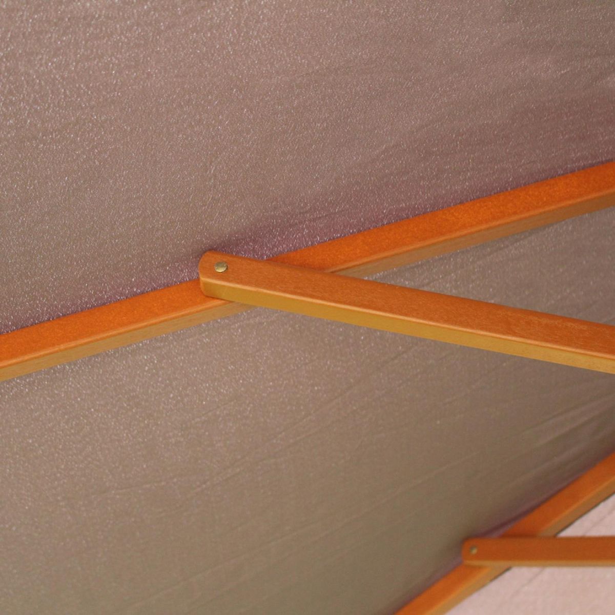 CONCEPT USINE Parasol en bois carré toile grise MATERA