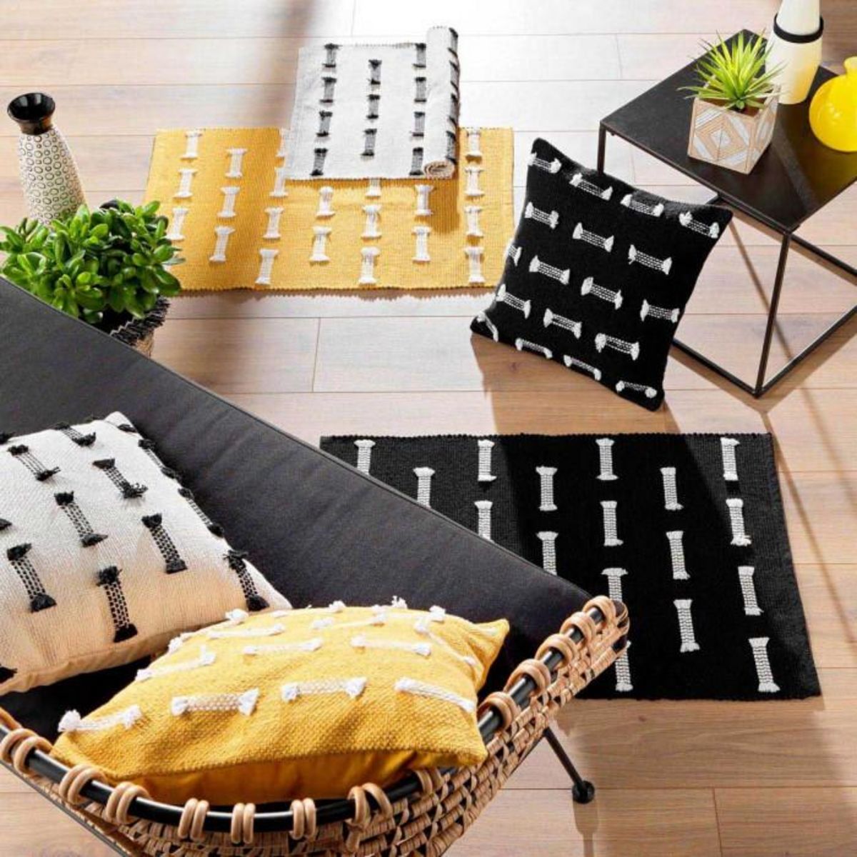 Paris Prix Tapis Déco Tissé  Juline  50x80cm Jaune