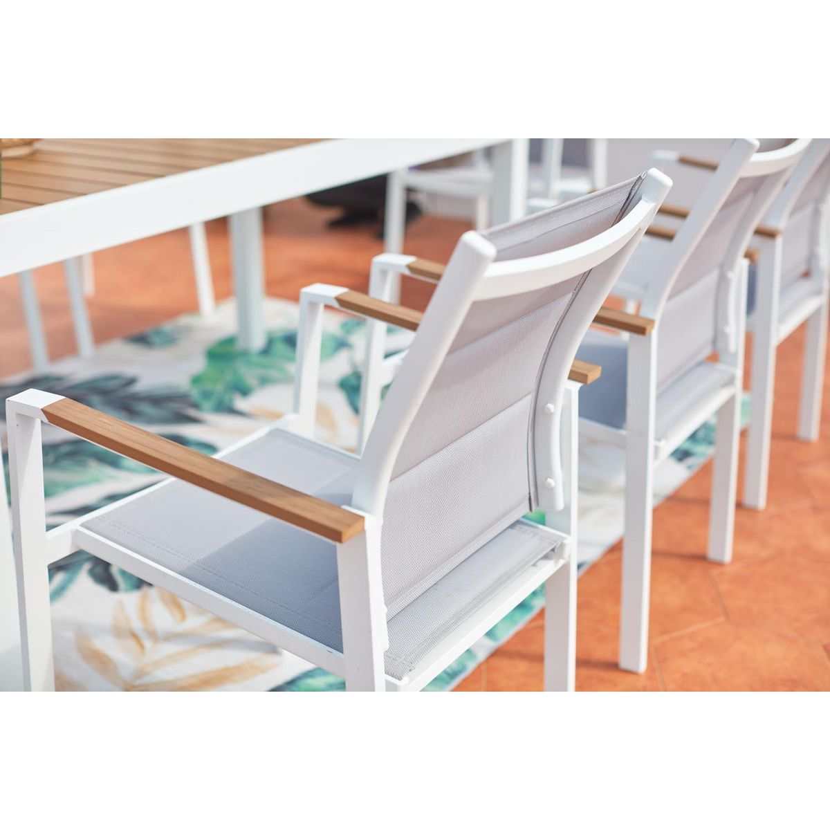 CONCEPT USINE Salon de jardin 8 places aluminium blanc et bois TIJUANA