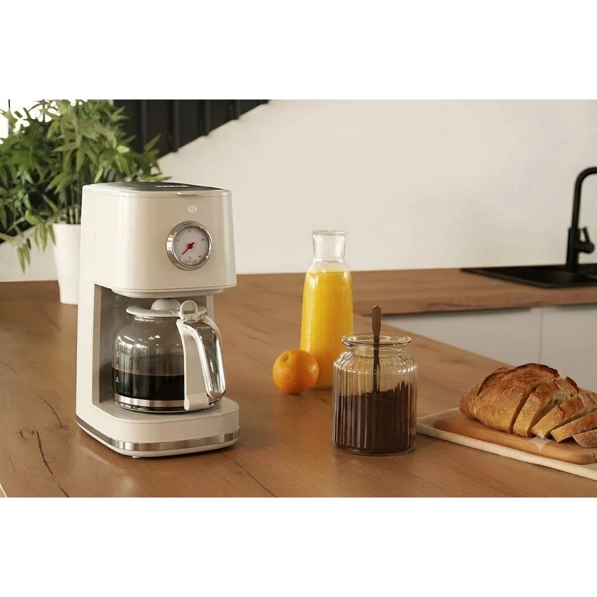 Voir la diapositive 4 : ESSENTIEL B Cafetière filtre cafetière daily ebdcm1
