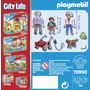 Voir la diapositive 3 : PLAYMOBIL 70990 - Grands-parents avec petit-fils