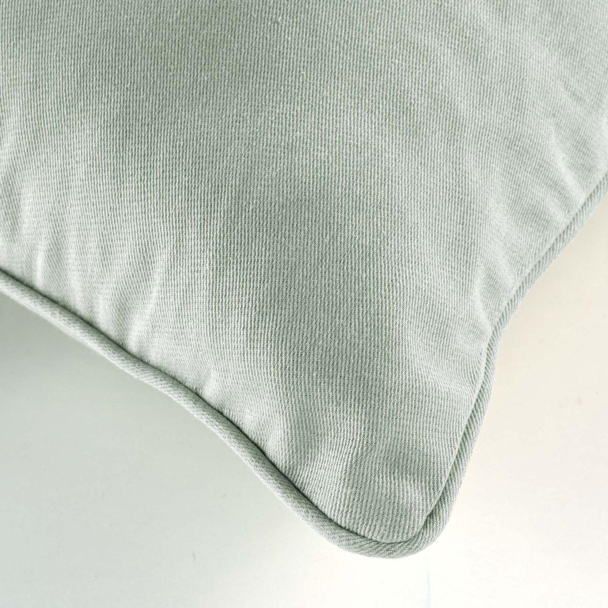 Voir la diapositive 3 : Douceur d'Intérieur Housse de coussin  twily  40x40cm sauge