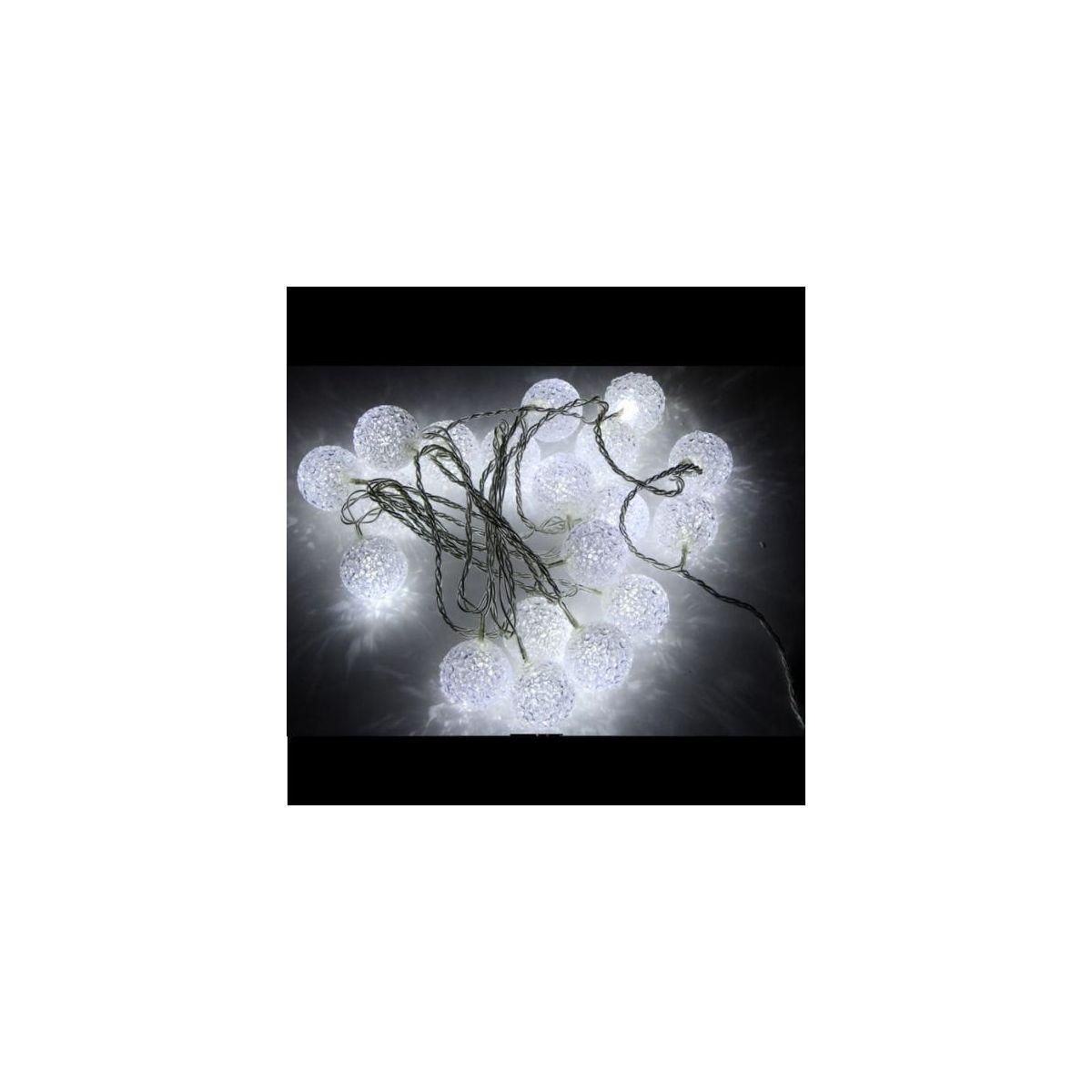 GP BATTERIES Pile x12 AA + x12 AAA + guirlande LED