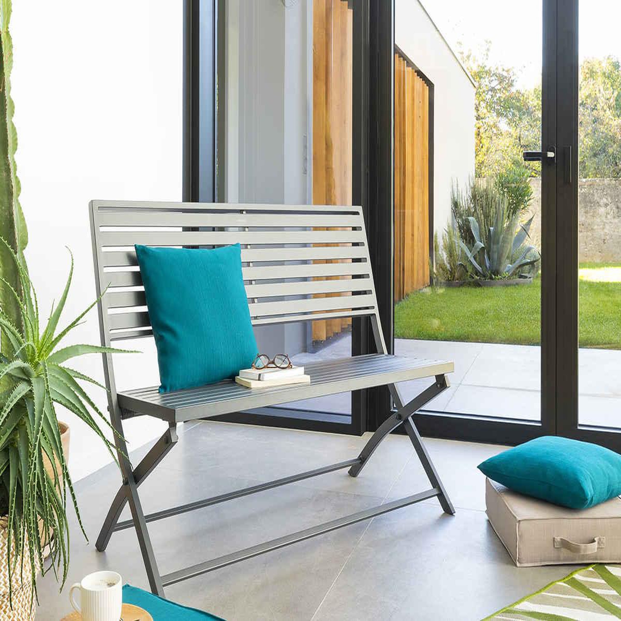 Voir la diapositive 3 : HESPERIDE Banc de jardin pliant Olbia - Hespéride