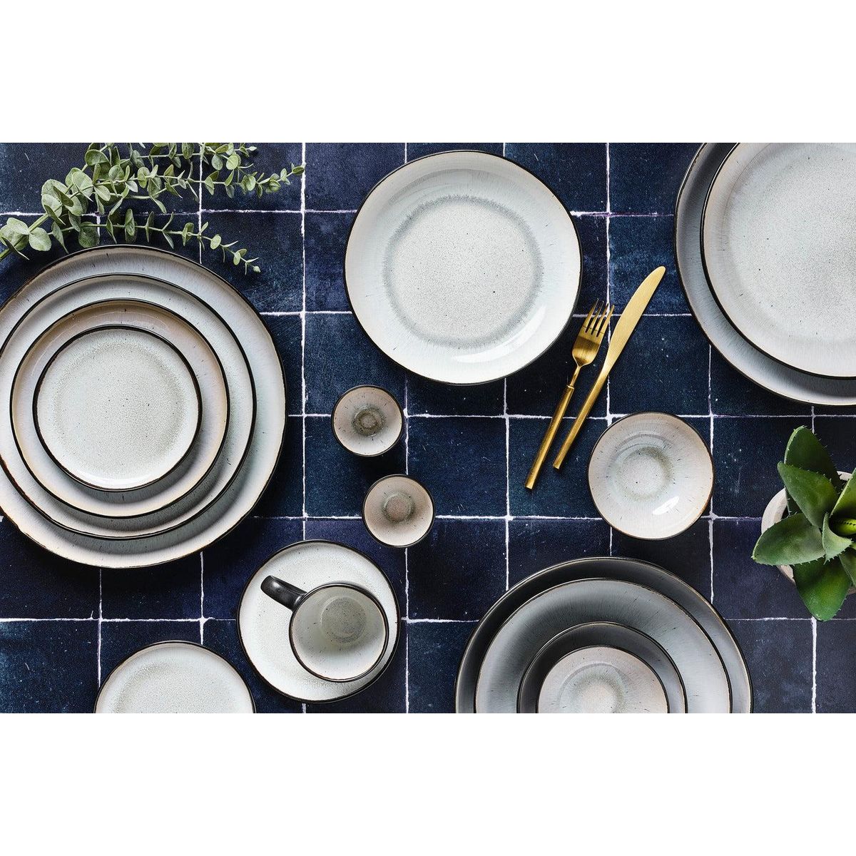 BJORN Service Les Essentiels IRIS - 18 pièces - Blanc ivoire