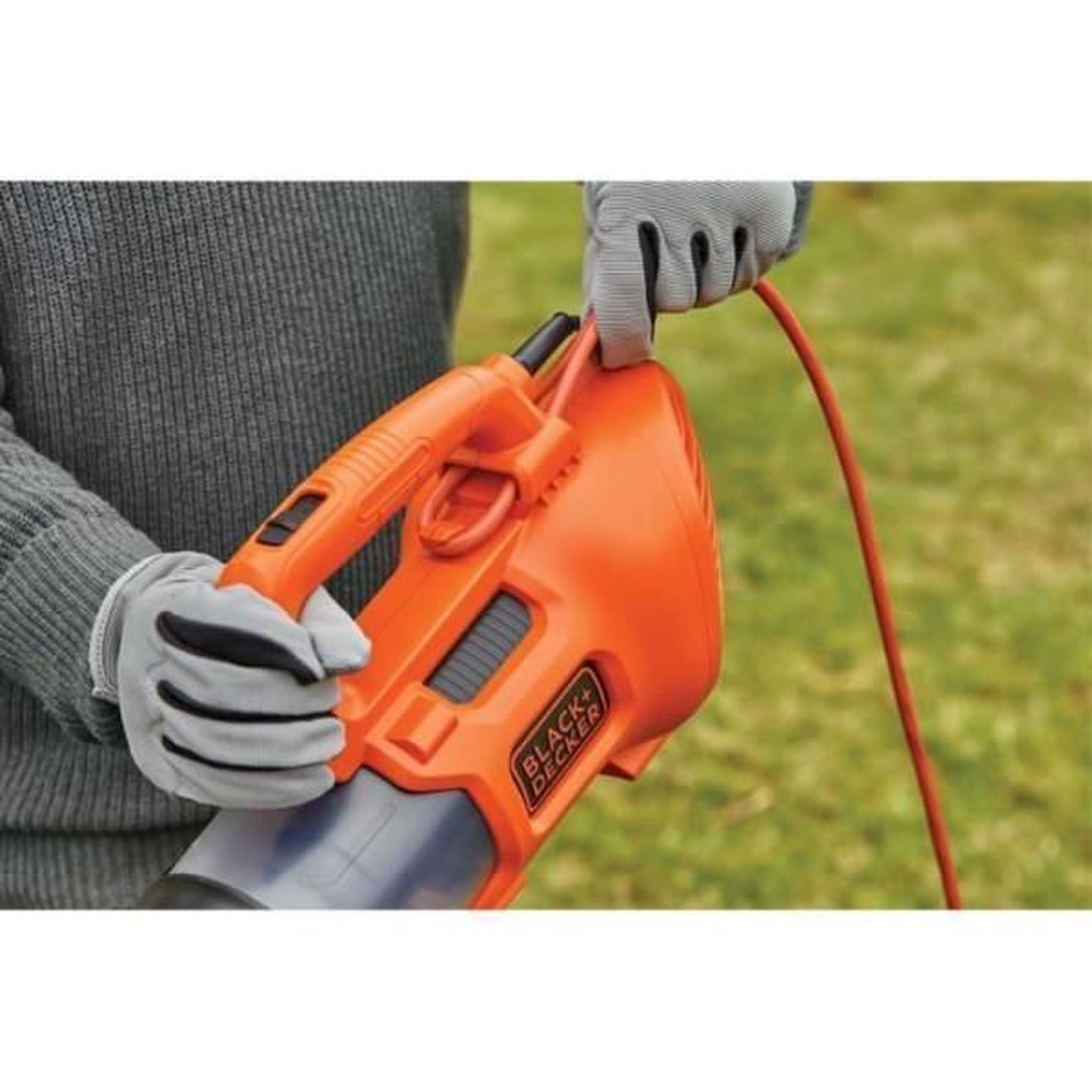 Voir la diapositive 4 : Black et Decker Souffleur axial filaire BLACK+DECKER - BEBL185-QS - 1850W - 2 vitesses réglables en poignée